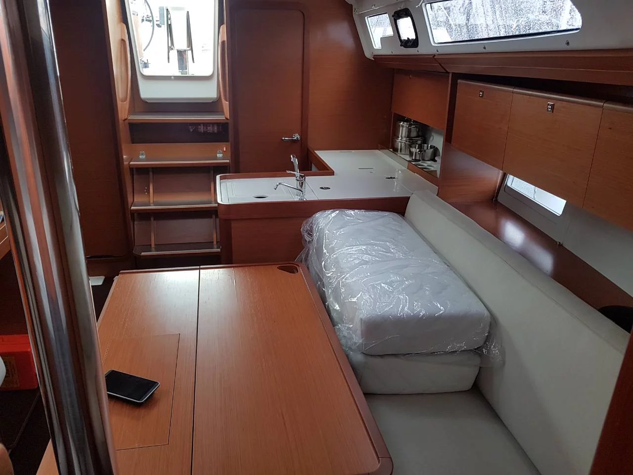 Dufour 360 Grand Large (Krka)  - 11
