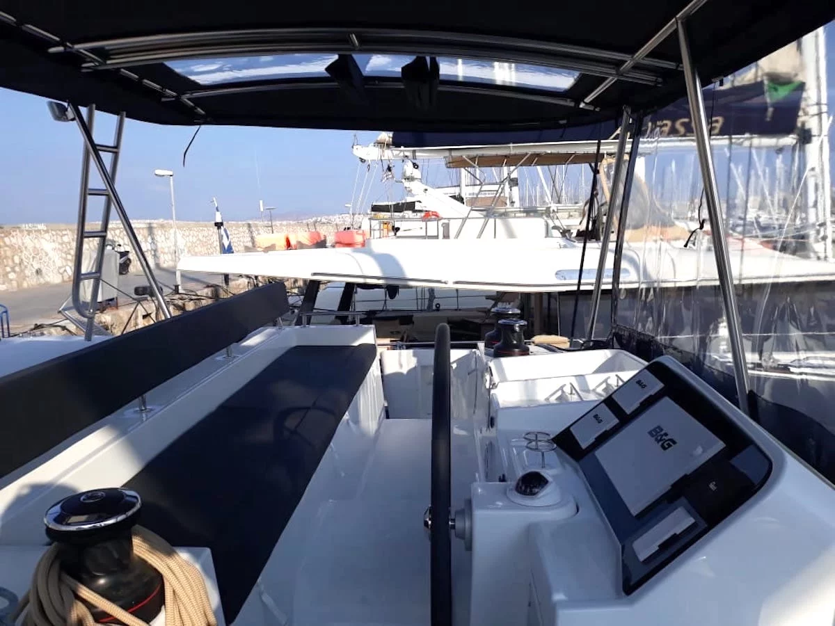 Lagoon 450F (Escapade)  - 8