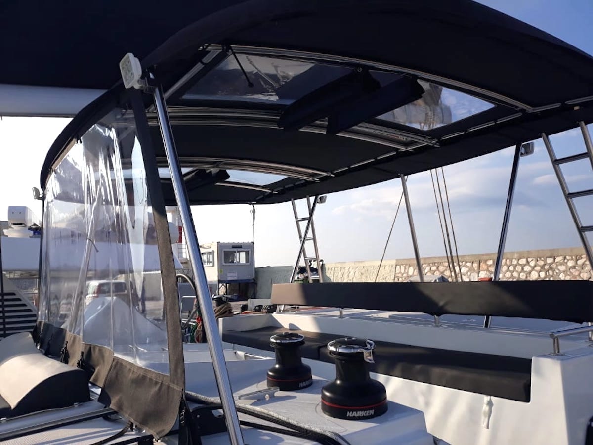 Photo #3 - Lagoon 450F (Escapade) in Athen - 8598