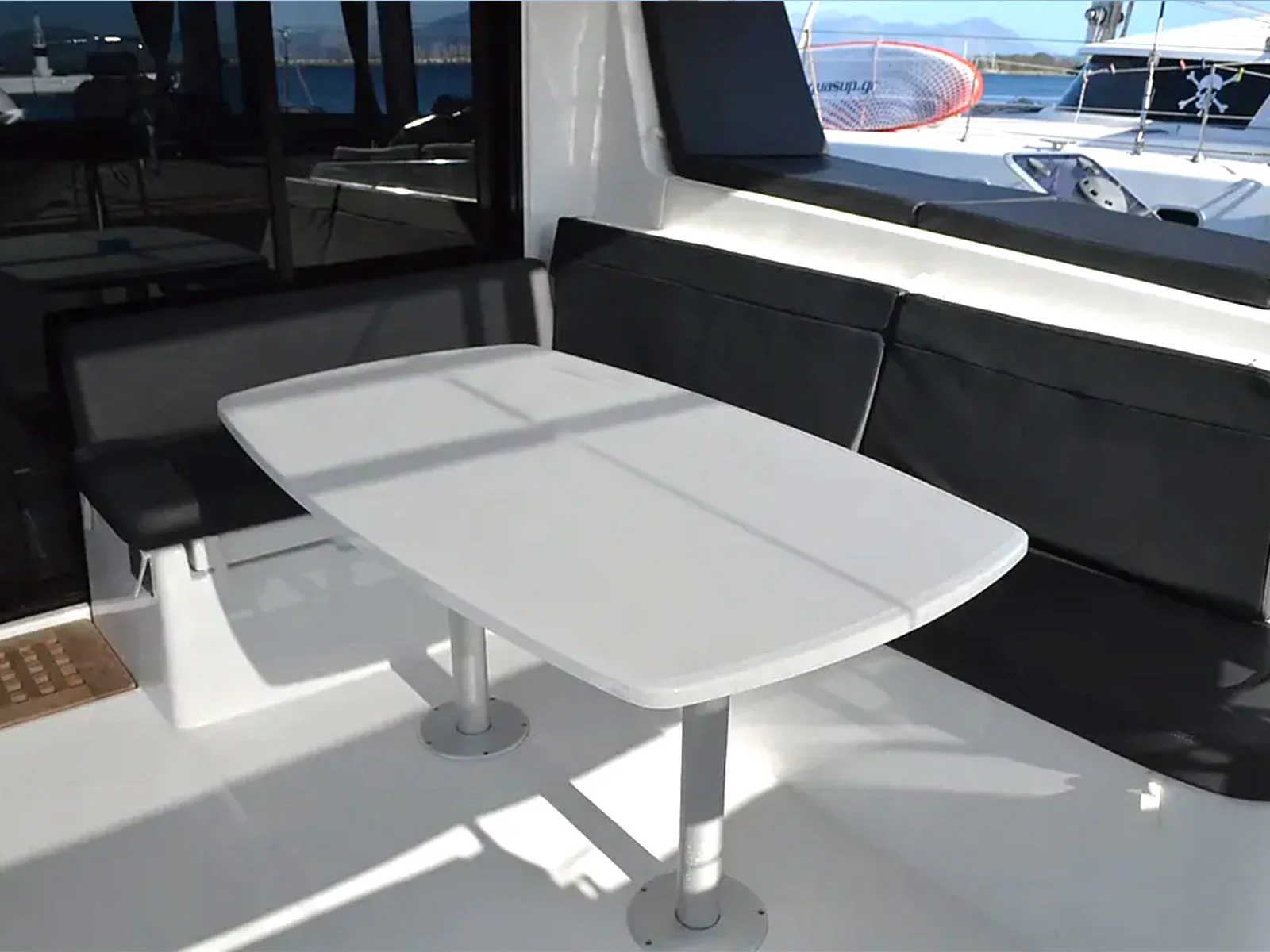 Lagoon 42 (Fantasea)  - 12