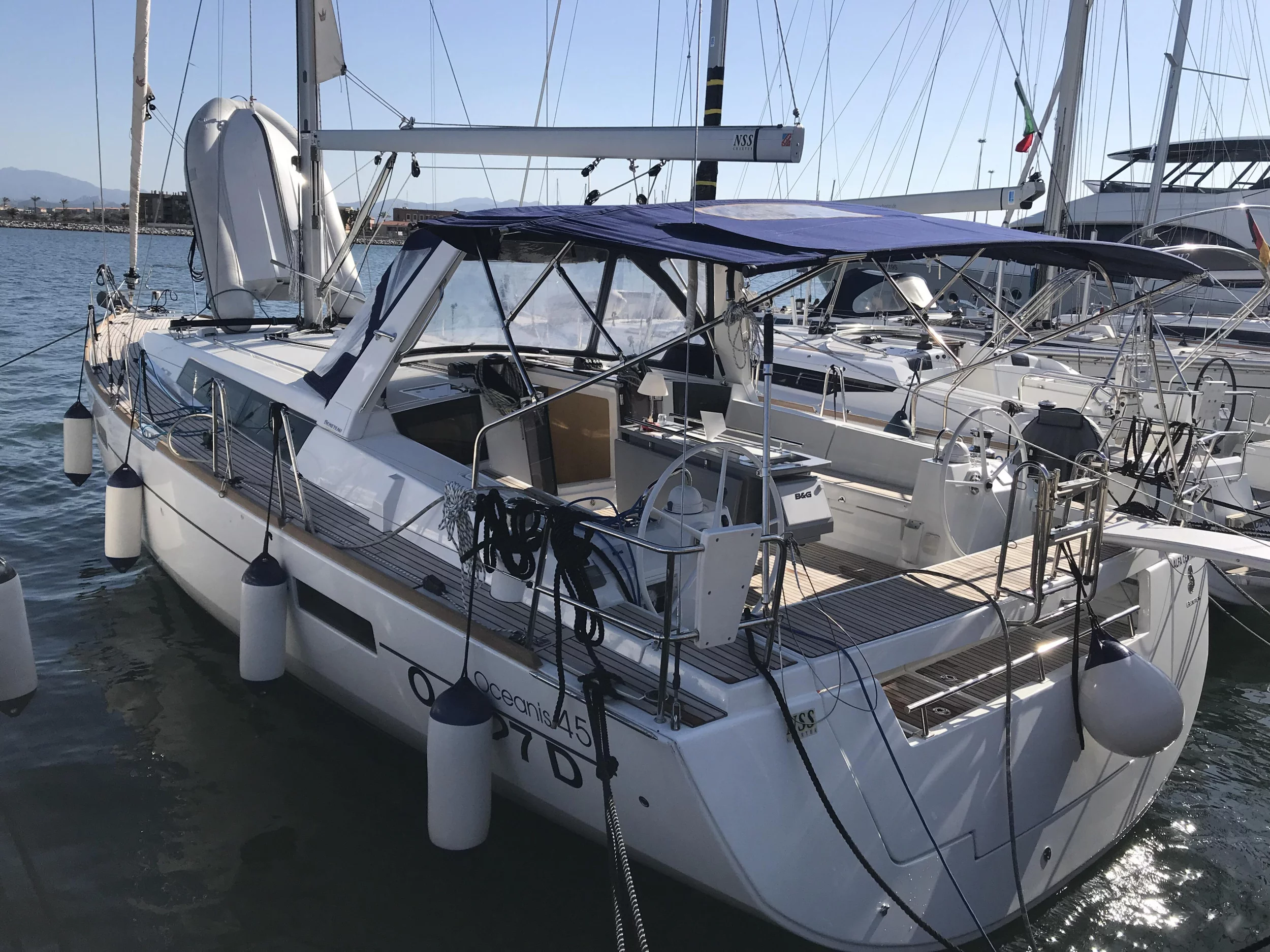 Oceanis 45 (Alfa Centauri I) Main image - 0