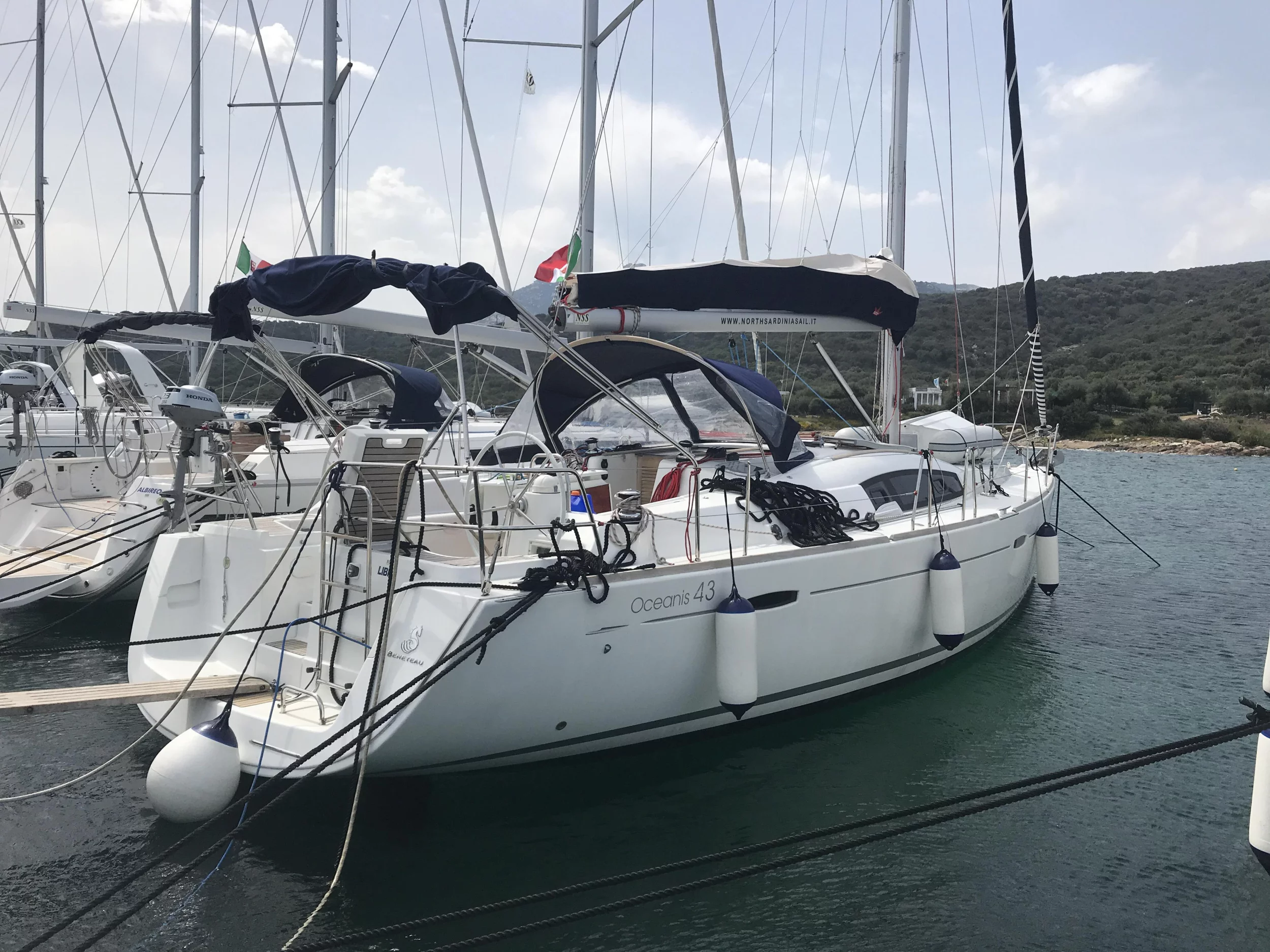 Oceanis 43 (Libra) Main image - 13