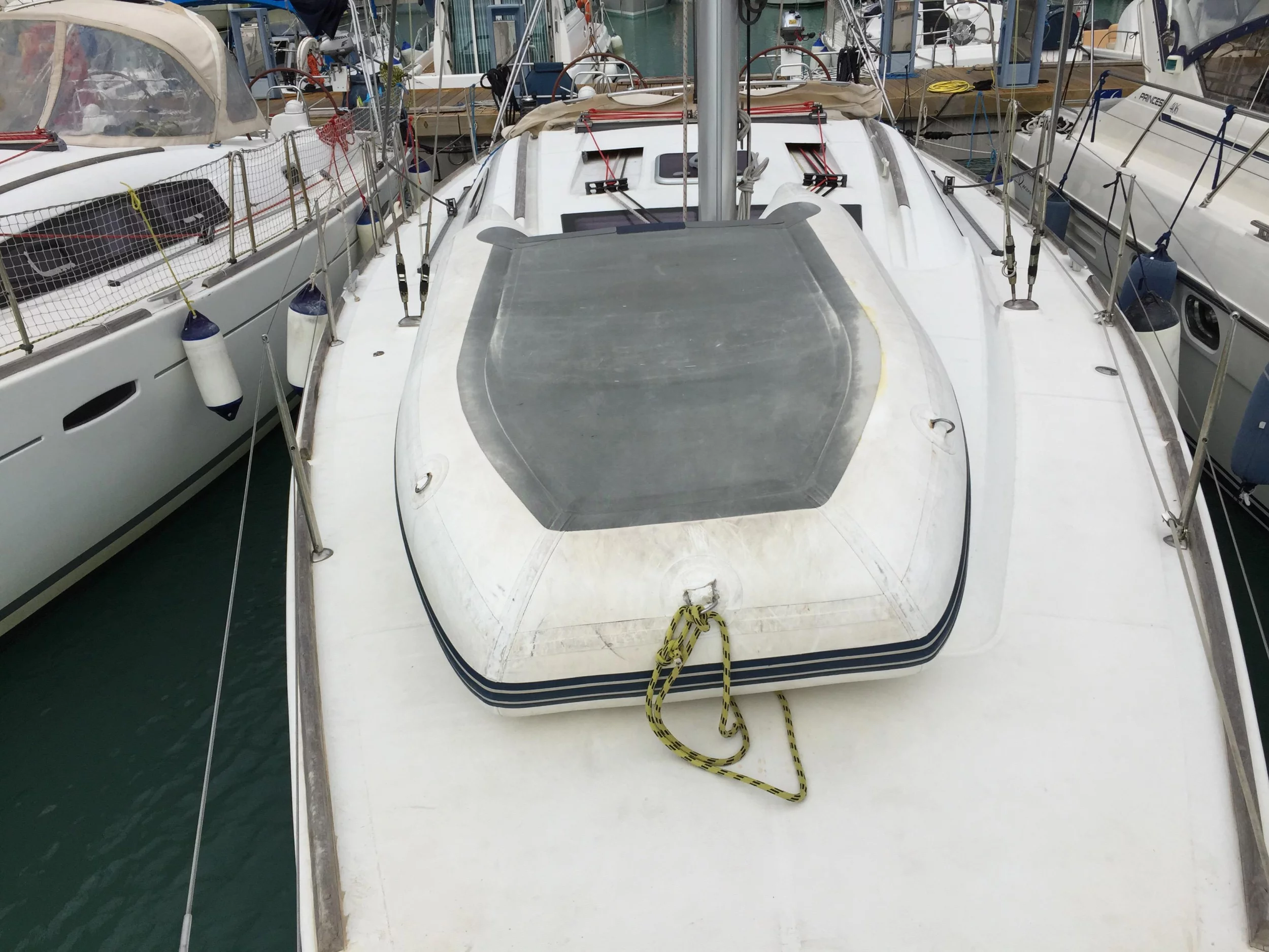 Oceanis 43 (Silly Shark (GND))  - 12