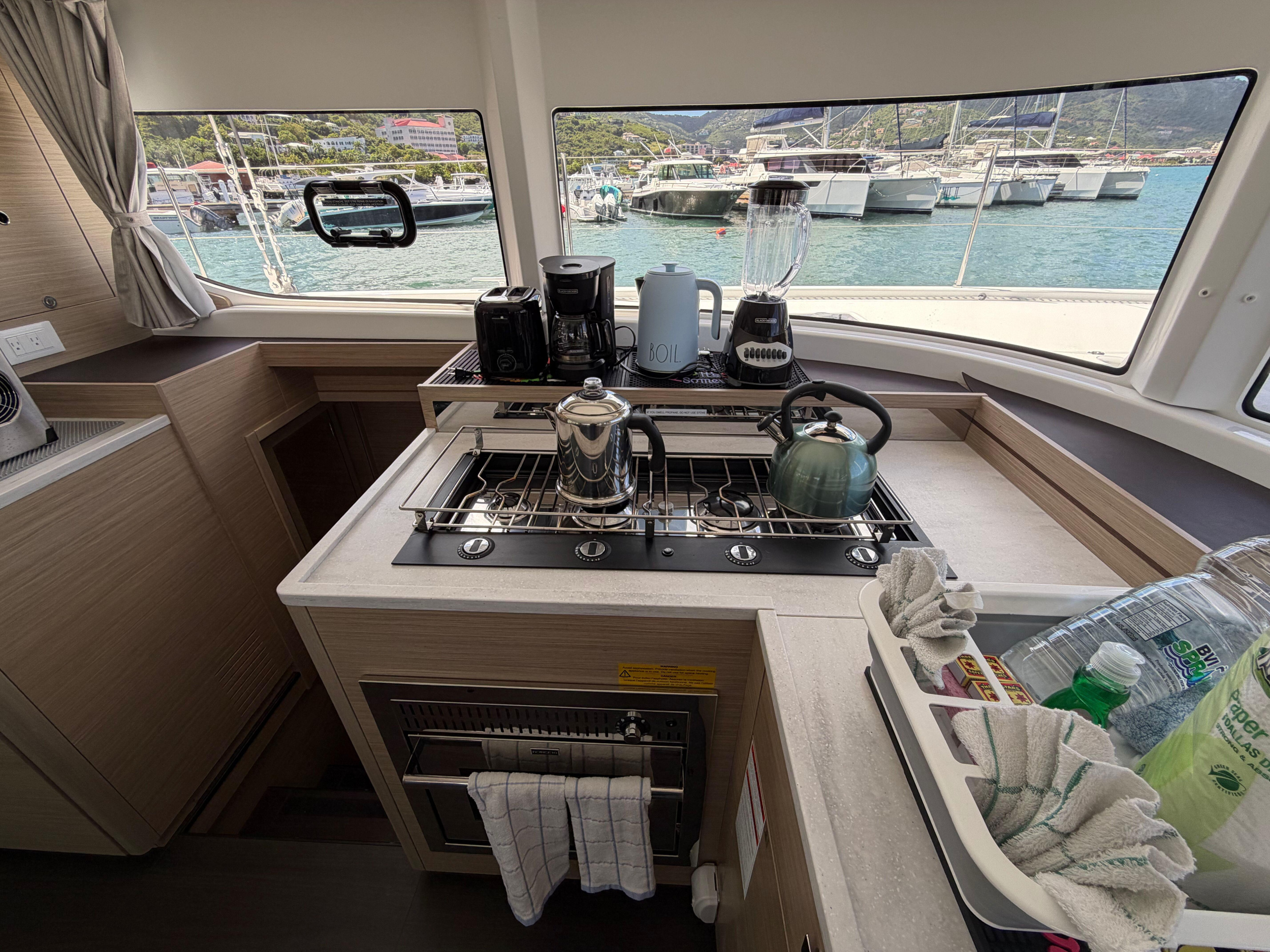 Lagoon 43 (Owners Version) — photo 29