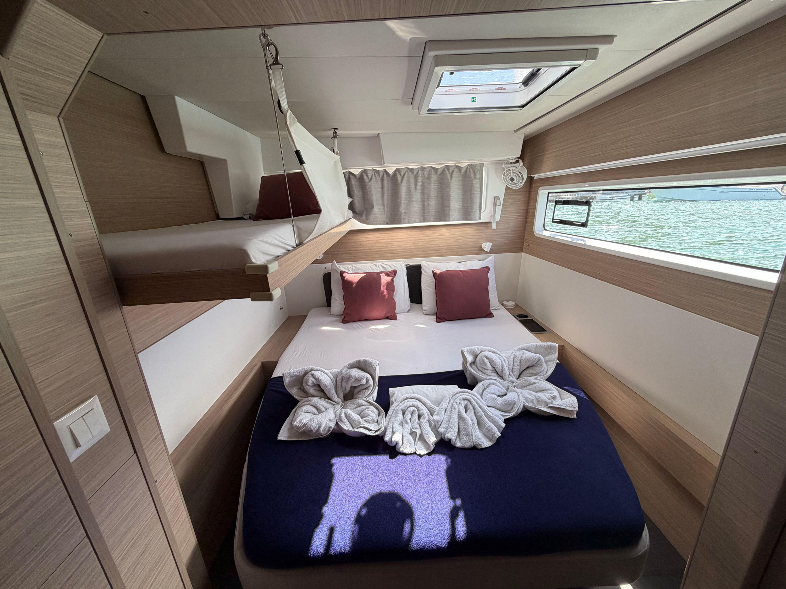 Lagoon 43 (Owners Version) — photo 21