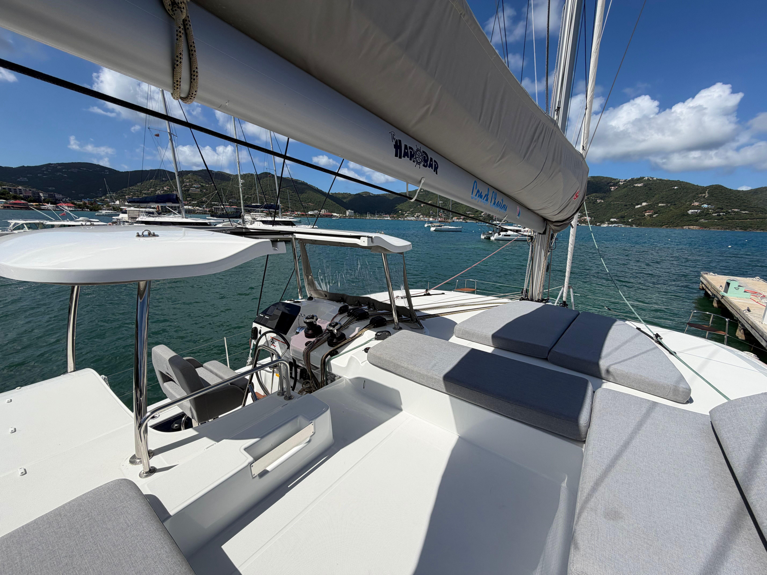 Lagoon 43 (Owners Version) — photo 24
