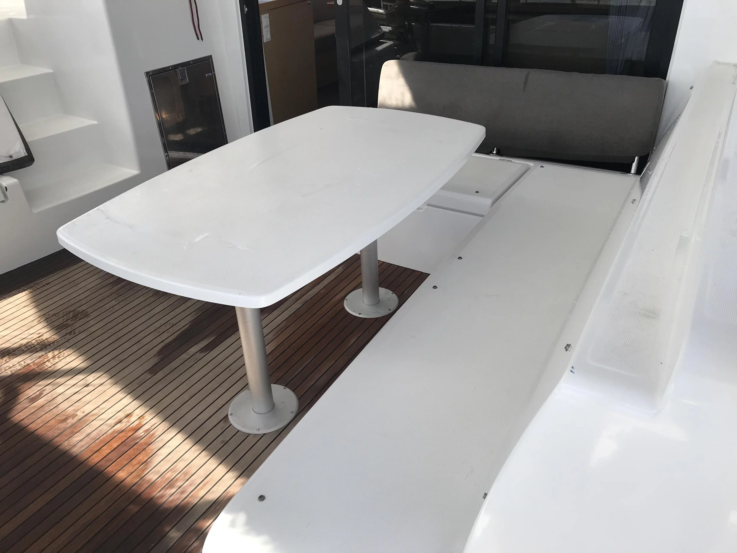 Lagoon 42 (Benetnash II (GND) (, WM, , Inverter))  - 15