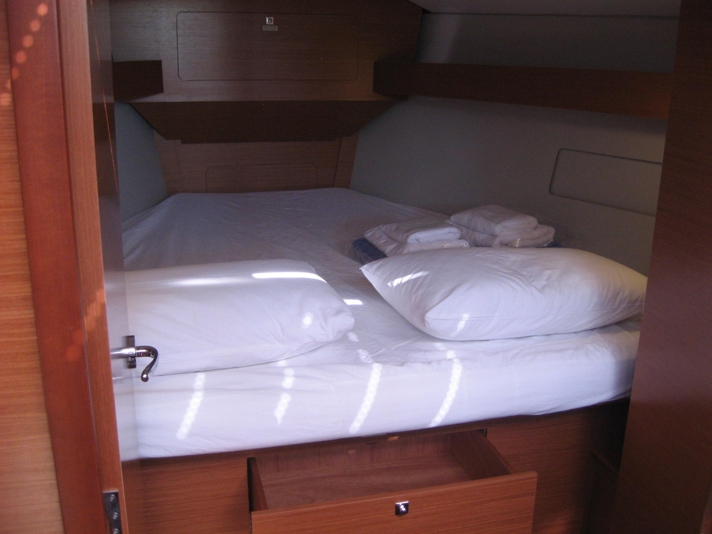 Photo #6 - Dufour 382 GL (Delta) in Athens - 8087