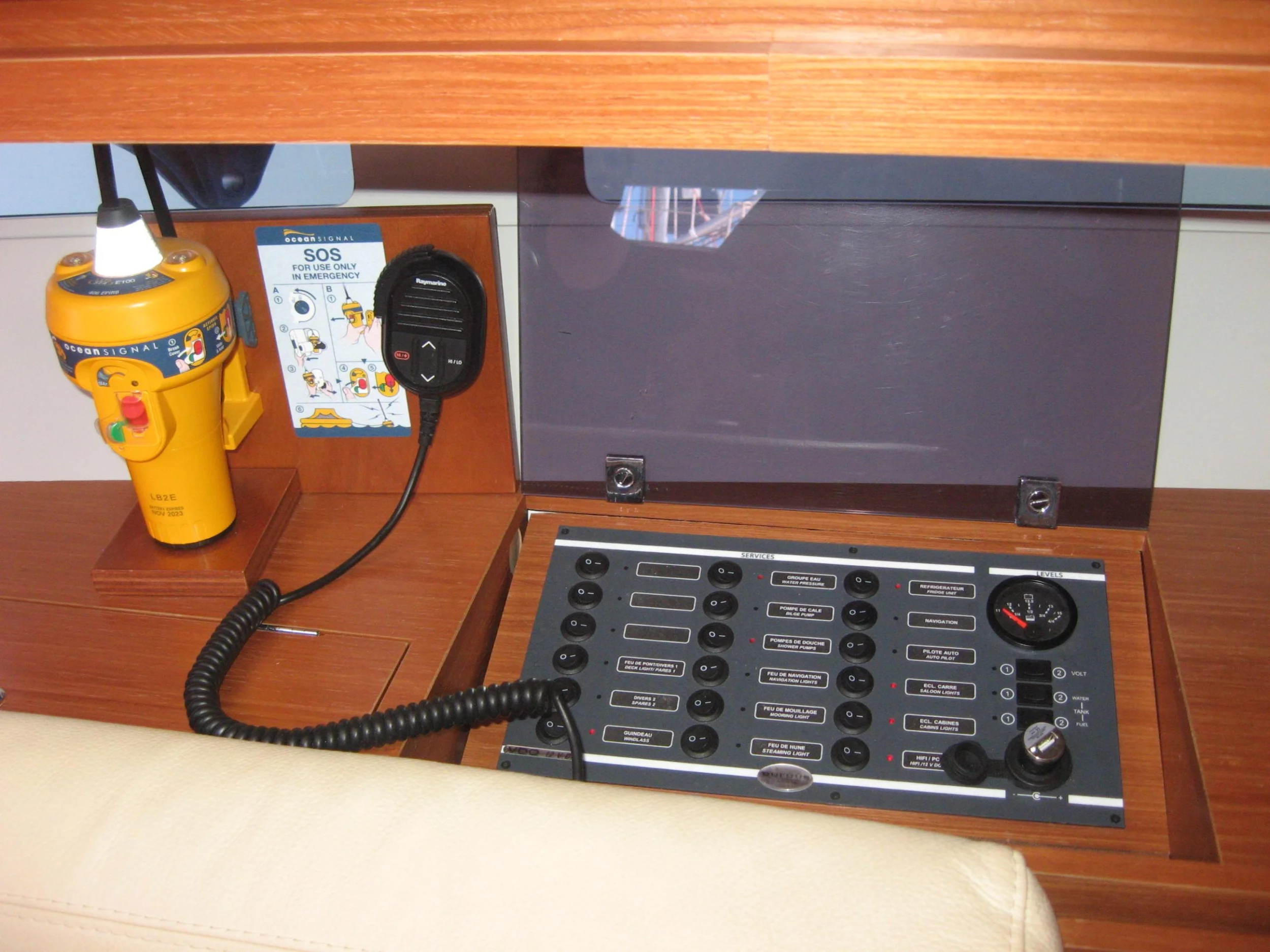 Dufour 382 GL (Delta)  - 16