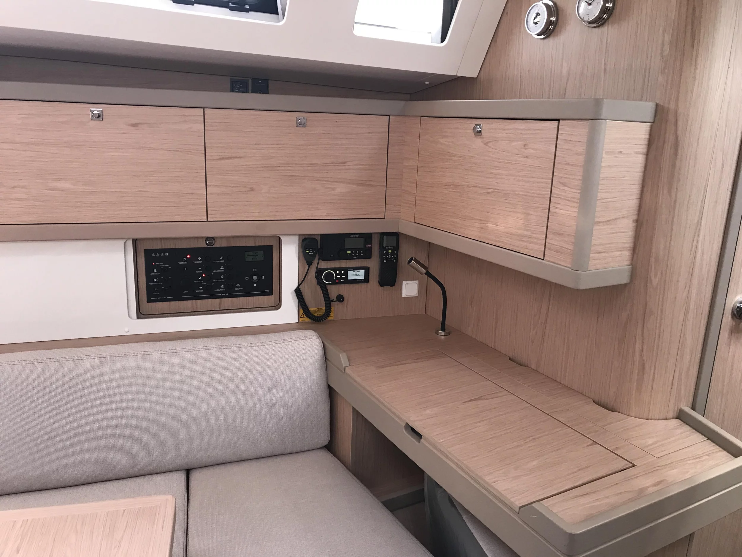 Oceanis 45 (Algeiba)  - 8