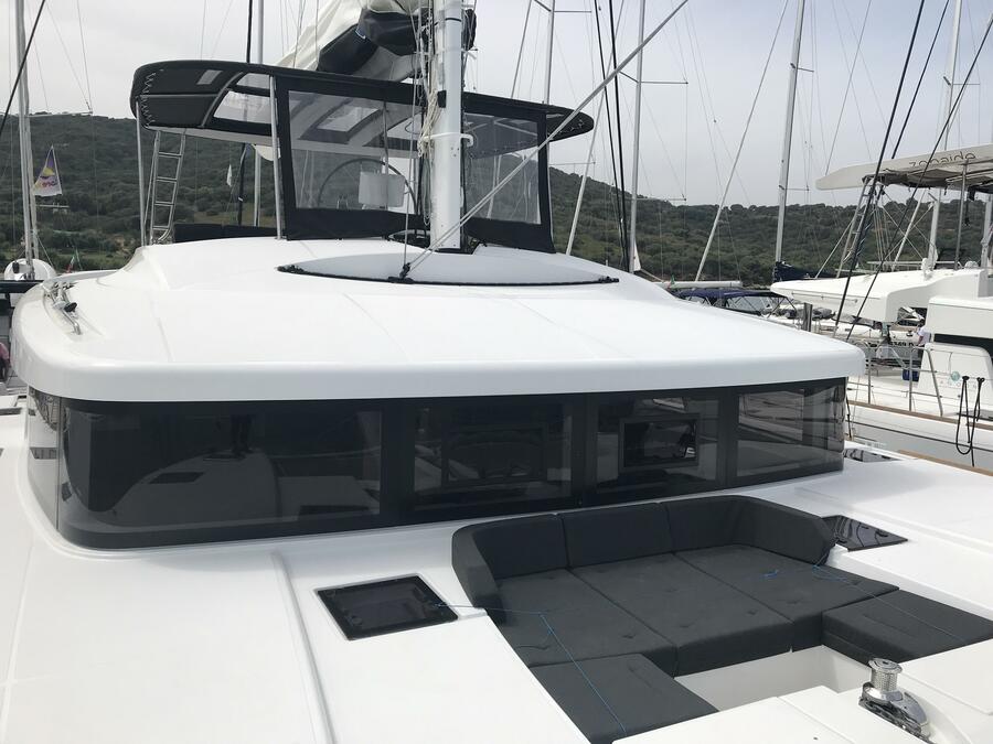 Lagoon 52F - 6 cab — photo 5