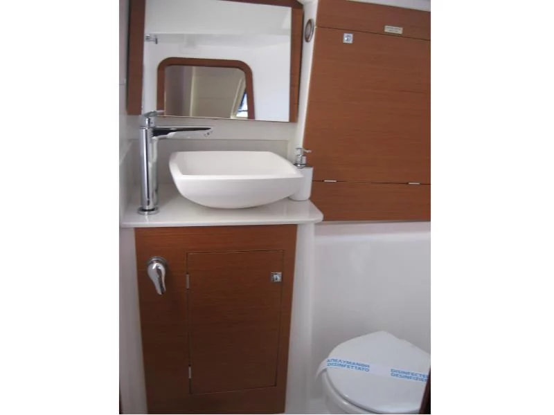 Dufour 382 GL (Delta)  - 17