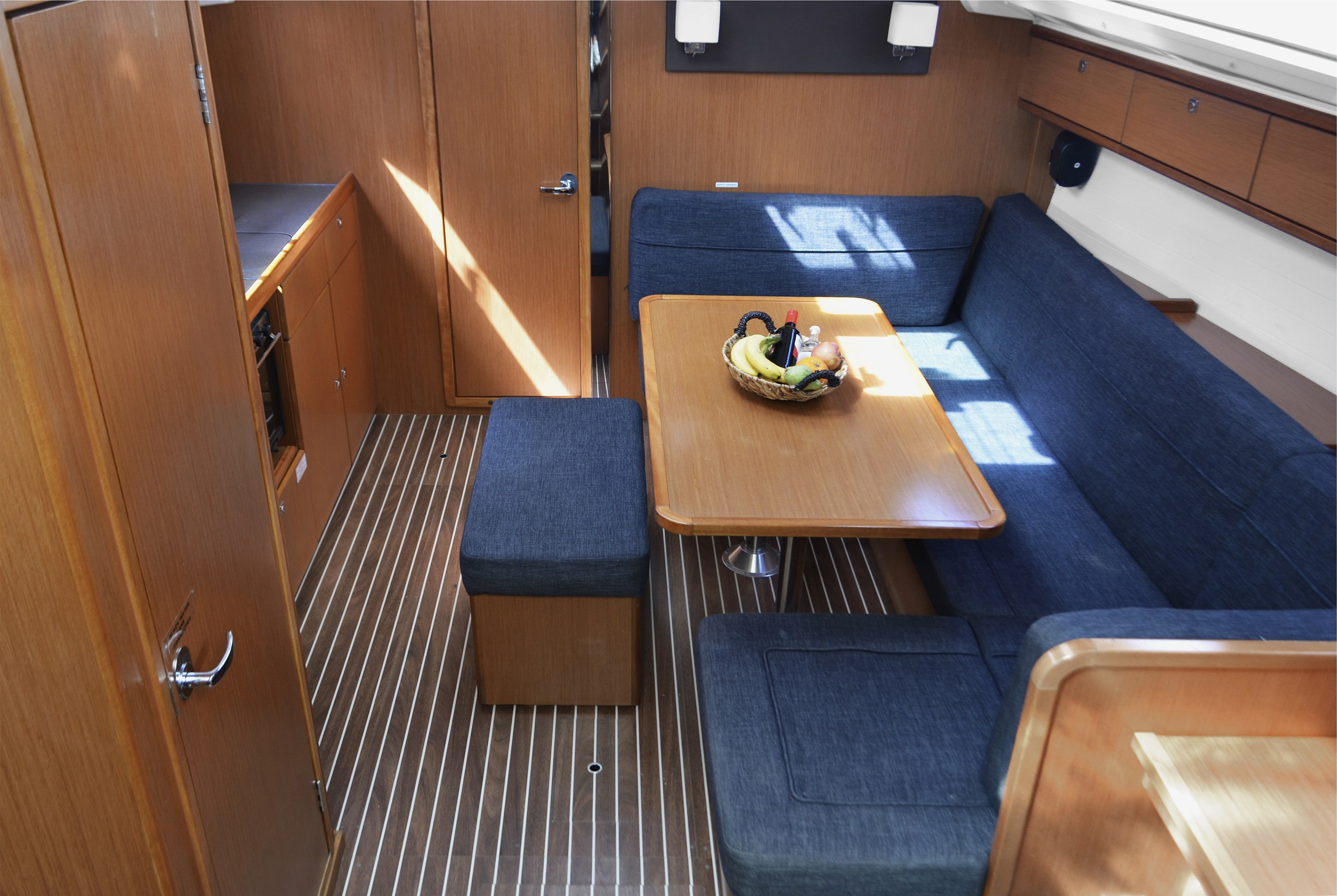 Photo #12 - Bavaria Cruiser 41 refit 2025 (Dioni) in Atene - 8820