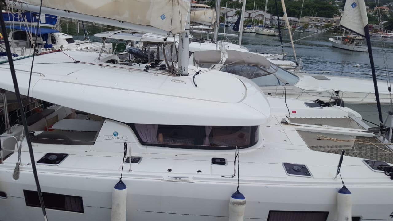 Photo #6 - Lagoon 42 (Benetnash II (GND) (, WM, , Inverter)) en San Jorge - 6099