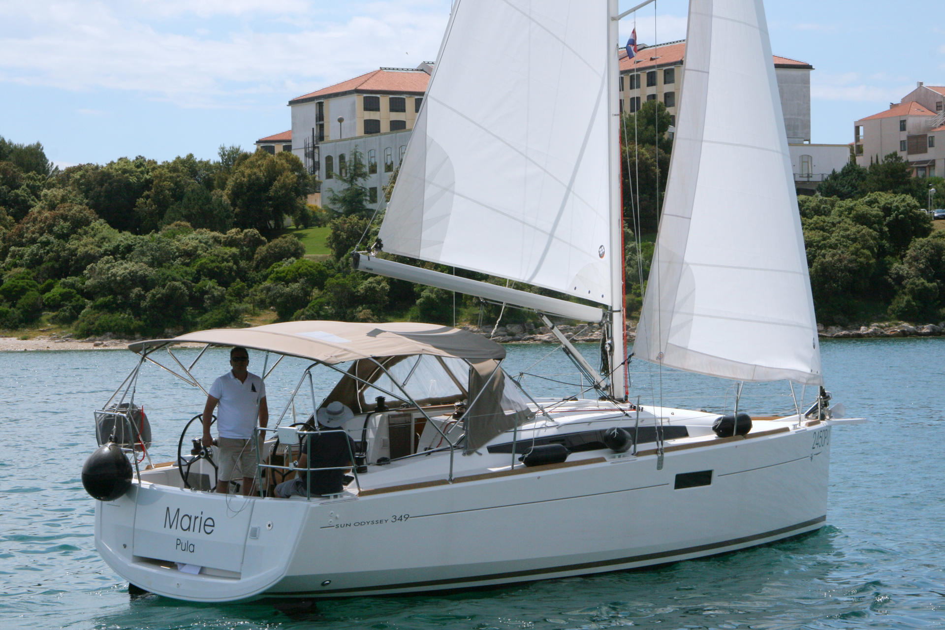 Photo #17 - Sun Odyssey 349 - 2 Cab (Marie) en Pula - 9116