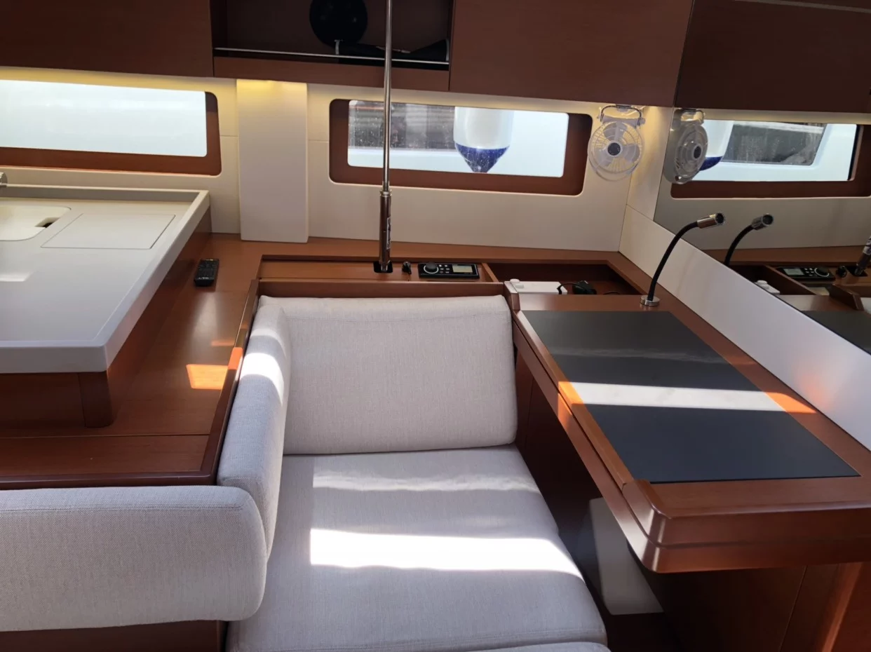 Oceanis 51.1 (Marea)  - 16