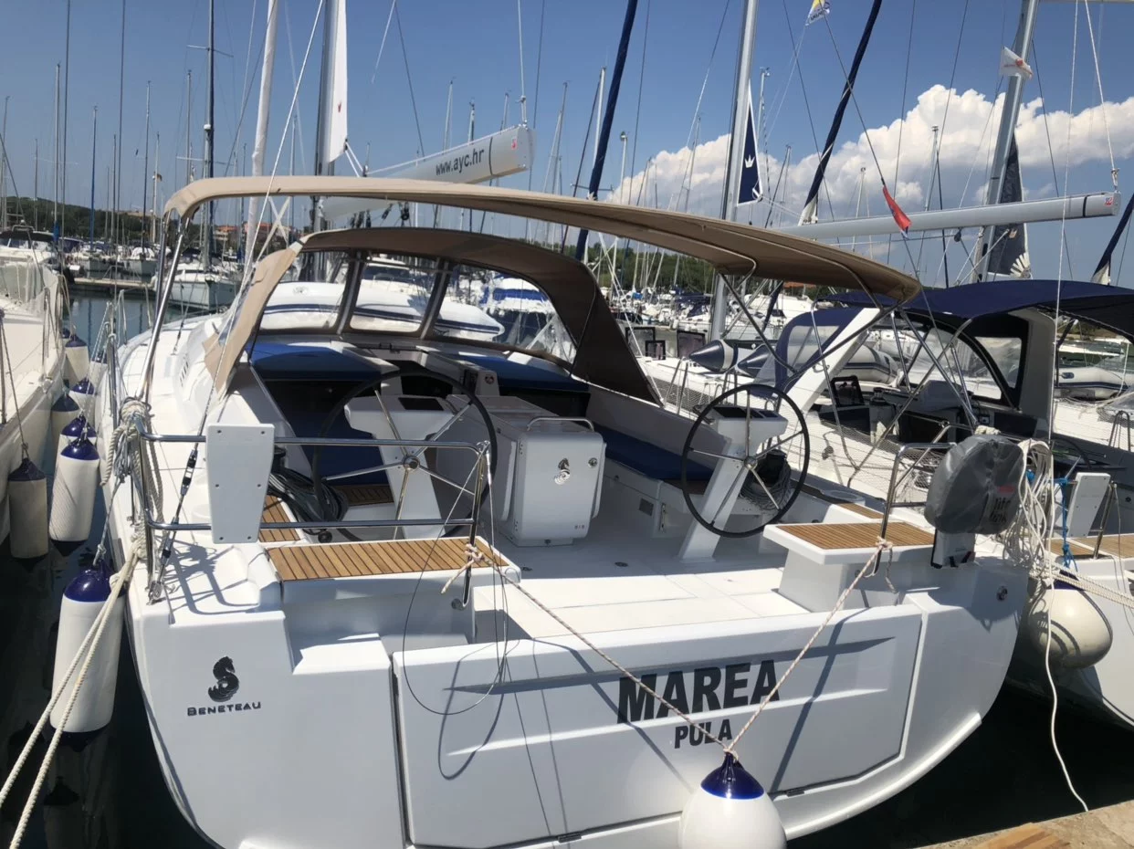 Oceanis 51.1 (Marea)  - 12