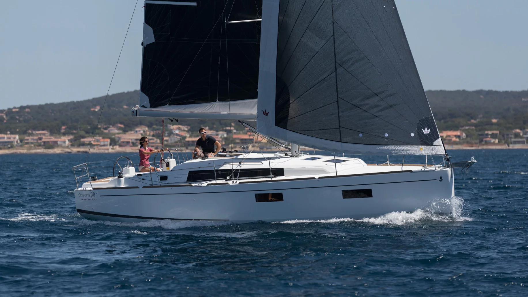 Oceanis 38.1 (Maja)  - 4
