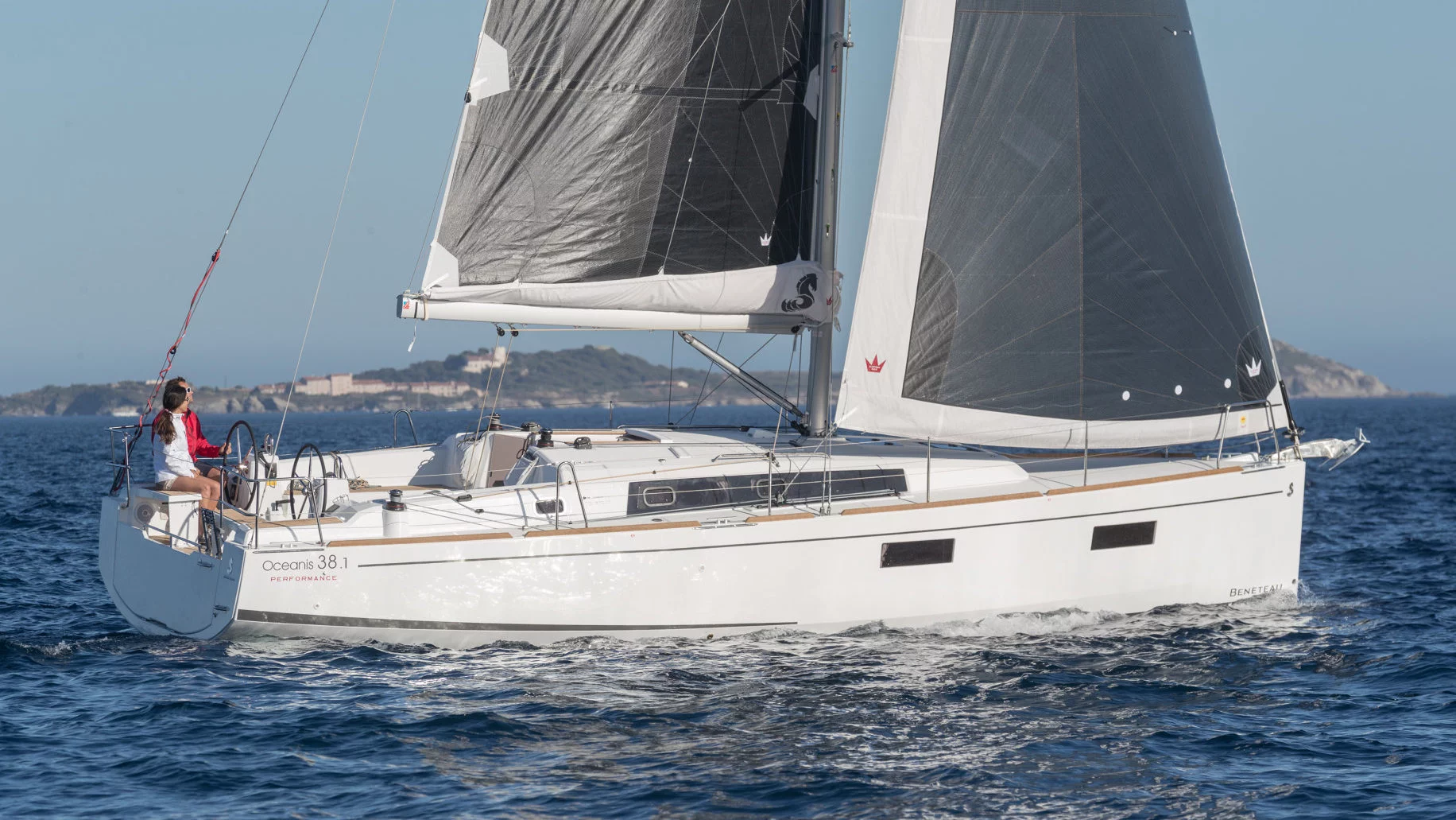 Oceanis 38.1 (Maja)  - 23