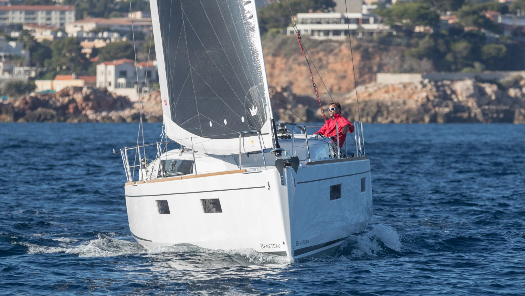 Oceanis 38.1 (Maja)  - 19