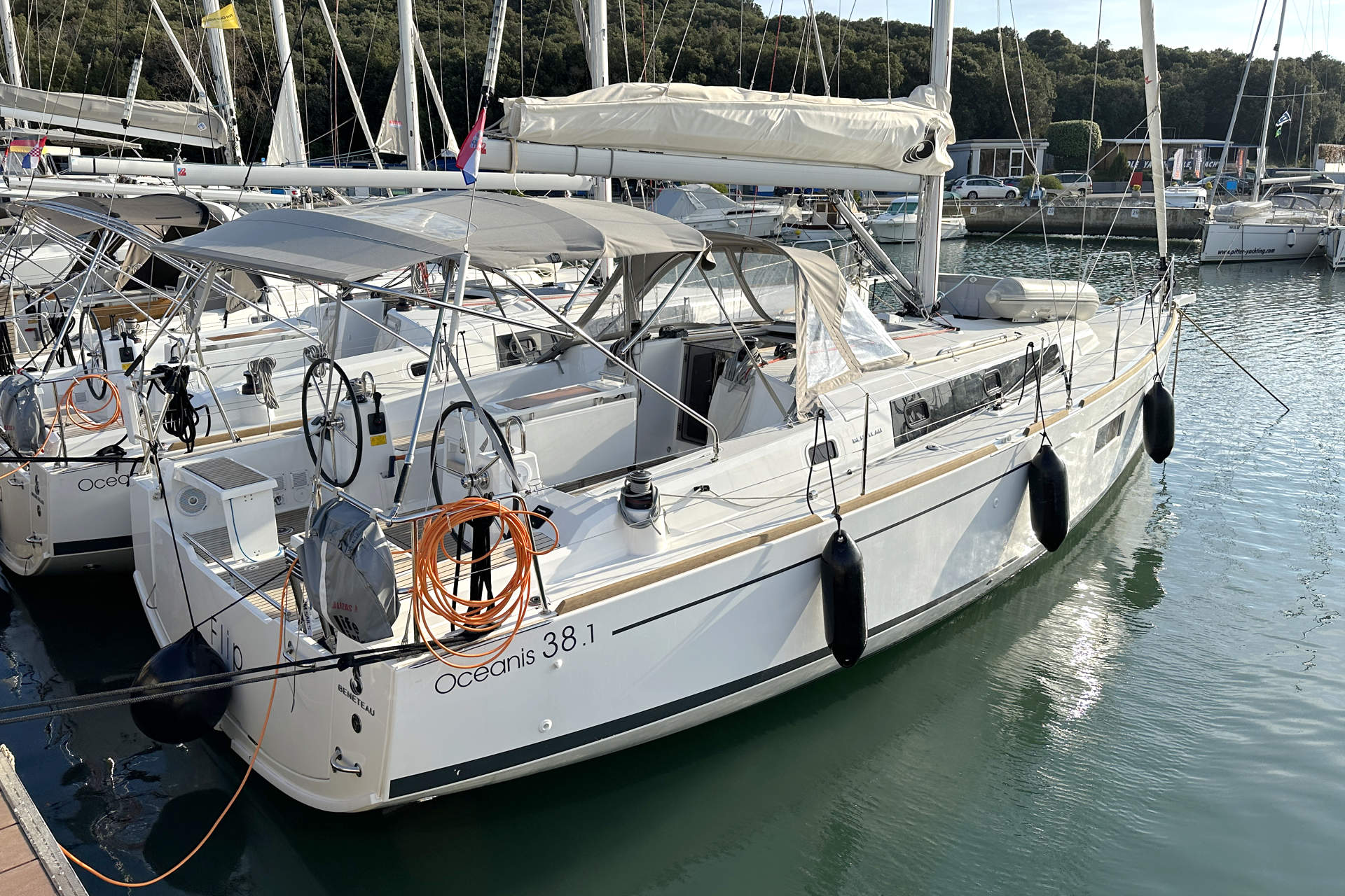 Photo #3 - Oceanis 38.1 (Flip) in Pula - 14203