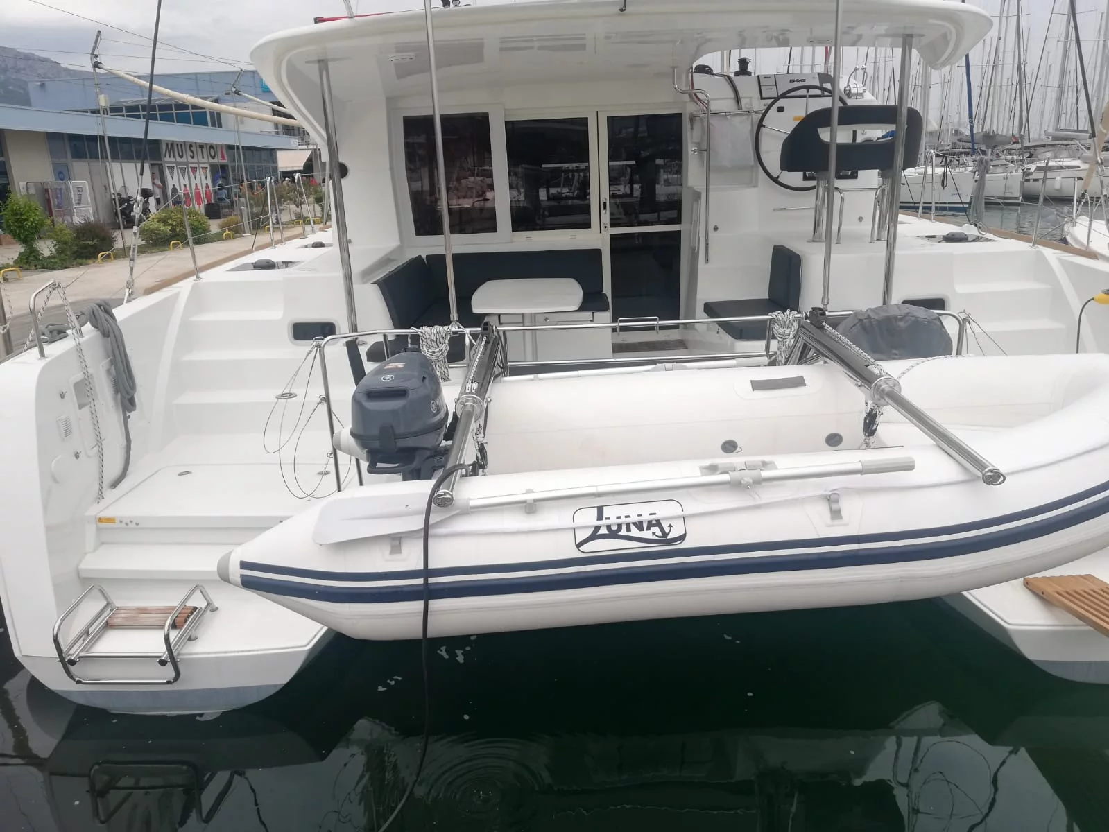 Lagoon 40 (Adriana)  - 13