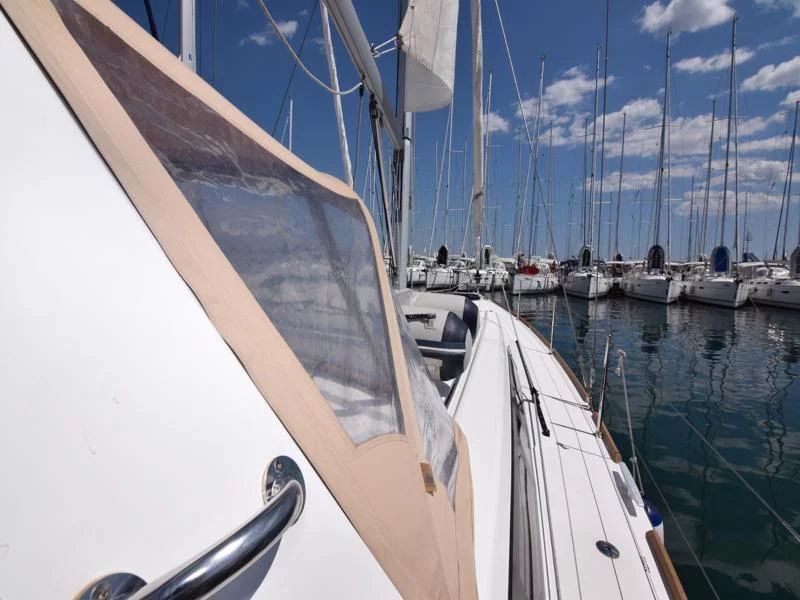 Oceanis 45- 4 cab (NIKA)  - 16