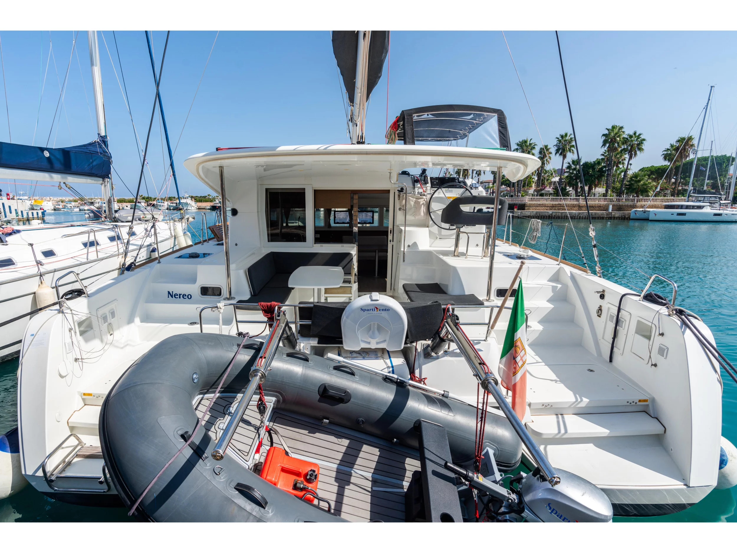 Lagoon 40 (Nereo - Standard line) Main image - 0