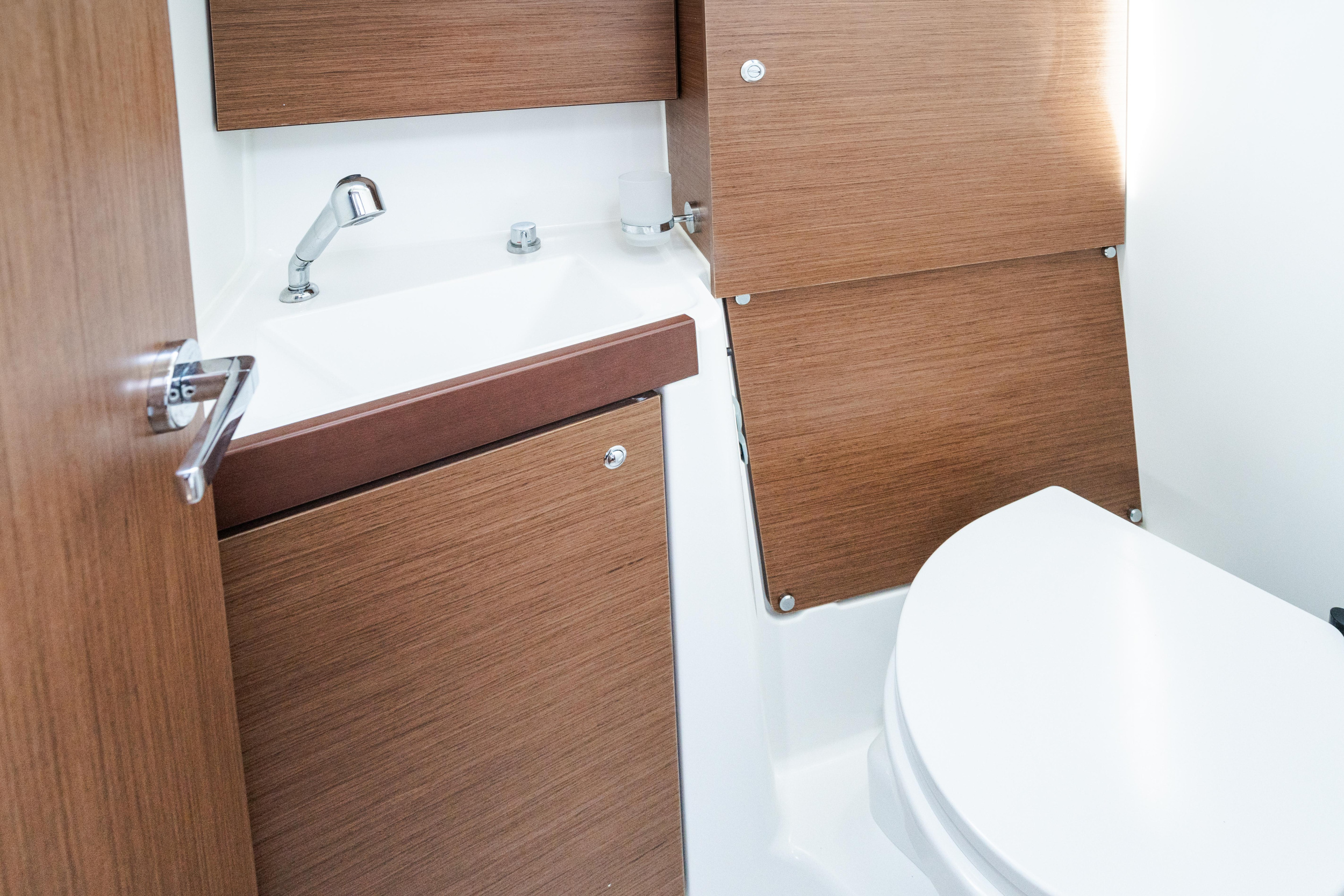 Photo #3 - Oceanis 38.1 (Meli - Comfort line) en Castiglioncello - 8569