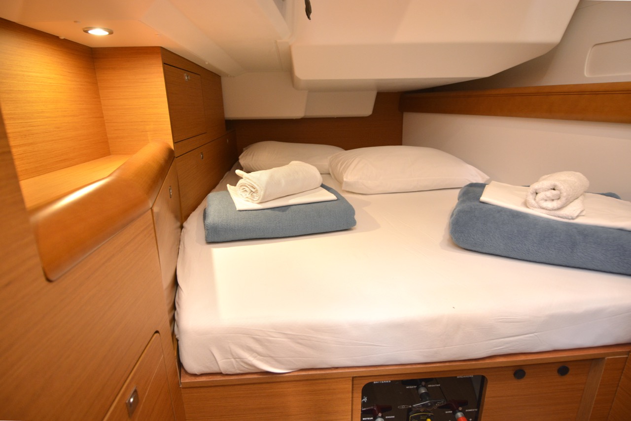 Photo #8 - Sun Odyssey 479 (Black Kiss) in Dubrovnik - 9580