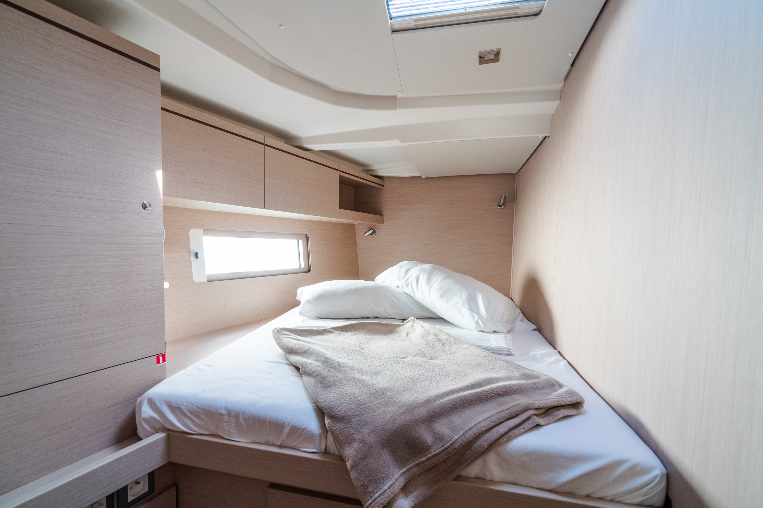 Photo #8 - Oceanis 51.1 (Anfitrite - Comfort line) in Trapani - 7855