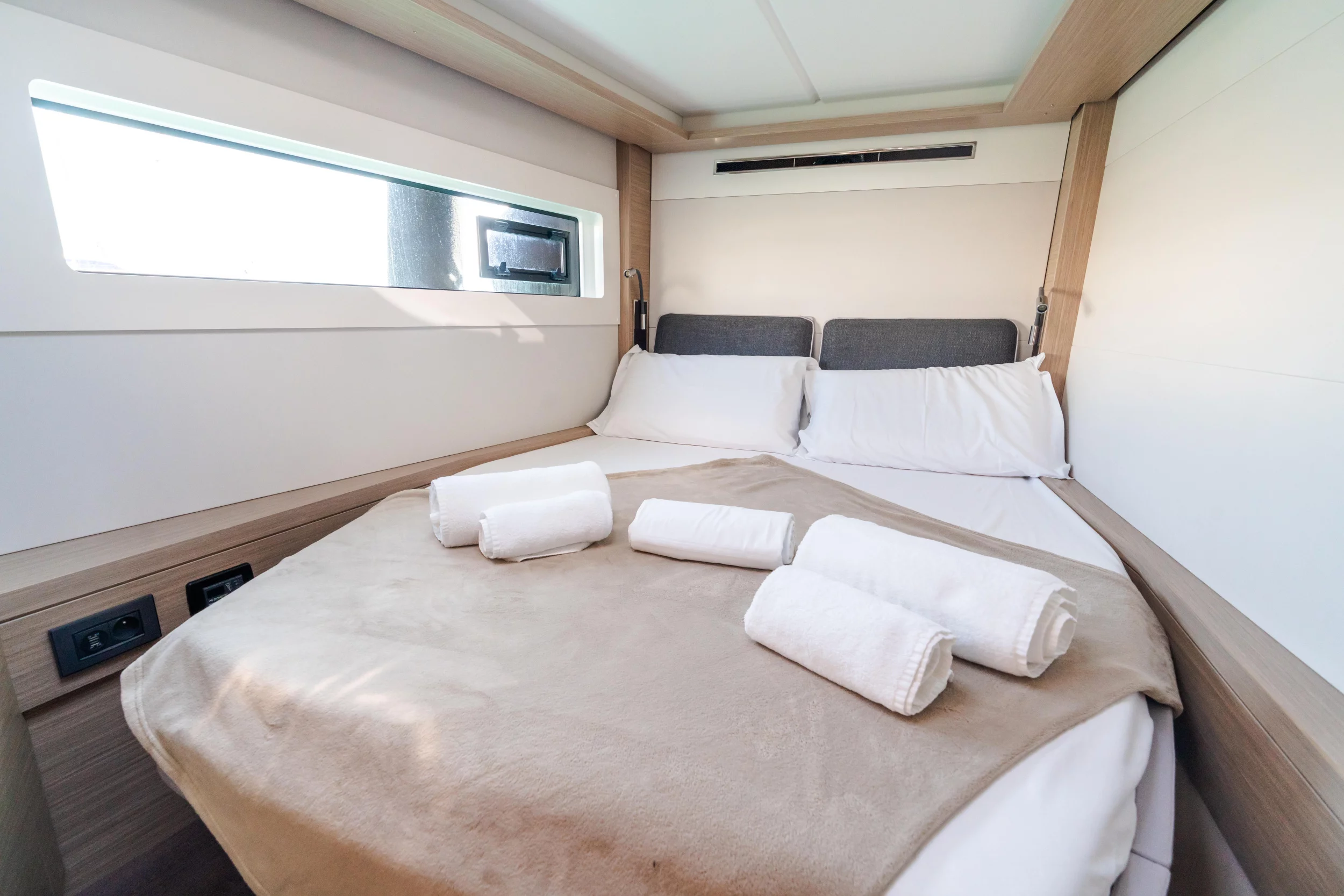 Lagoon 46 (Big Cucuncio - Premium Crewed line)  - 23