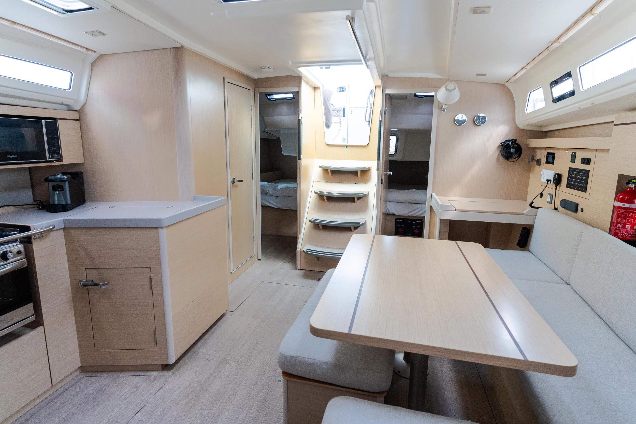 Oceanis 40.1 (Clio - Comfort line)  - 12