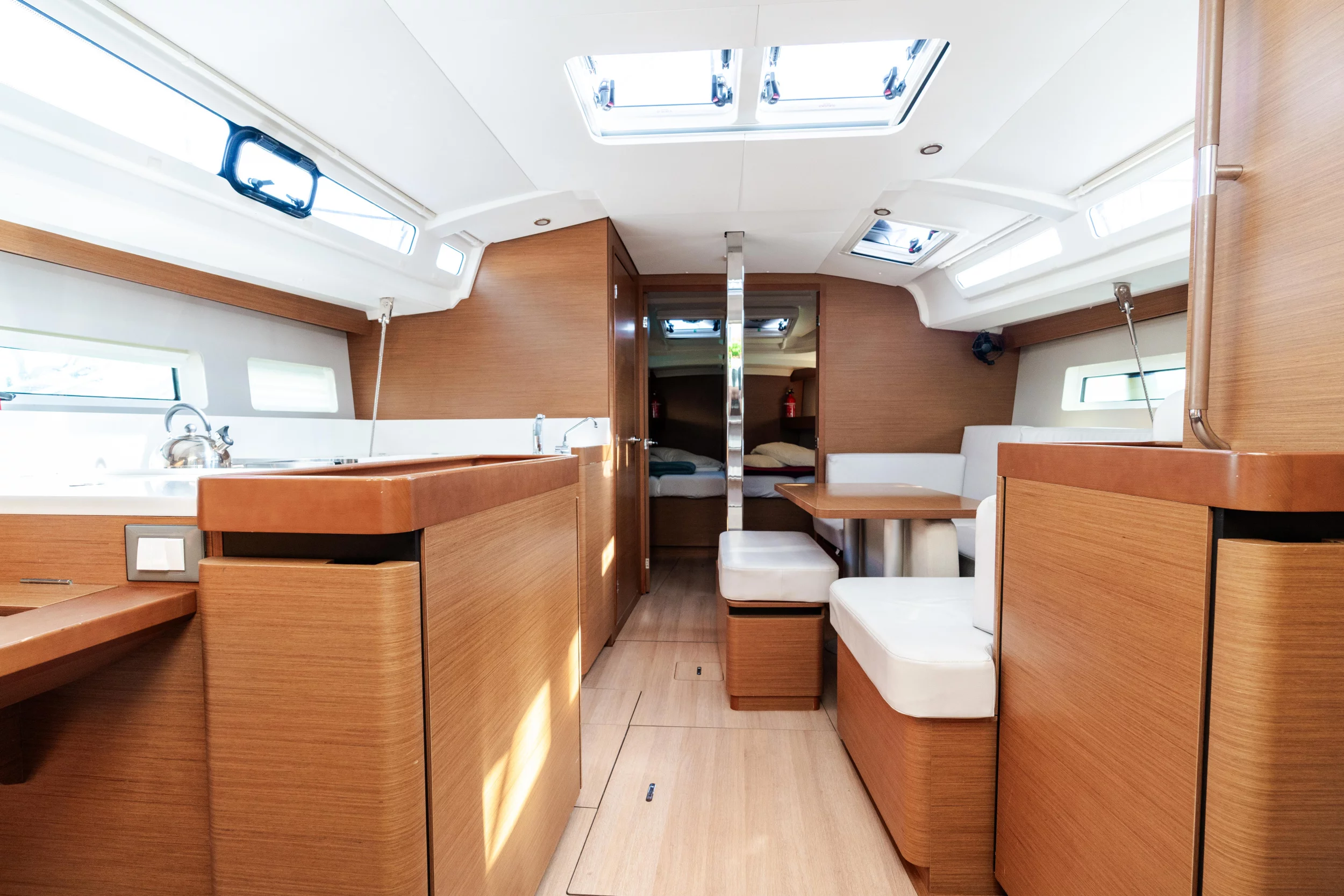 Sun Odyssey 440 (Diana - Standard line)  - 24