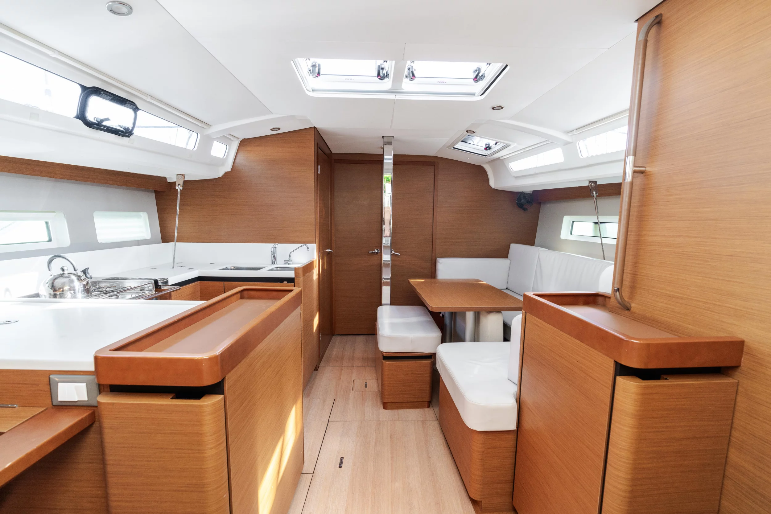 Sun Odyssey 440 (Diana - Standard line)  - 10