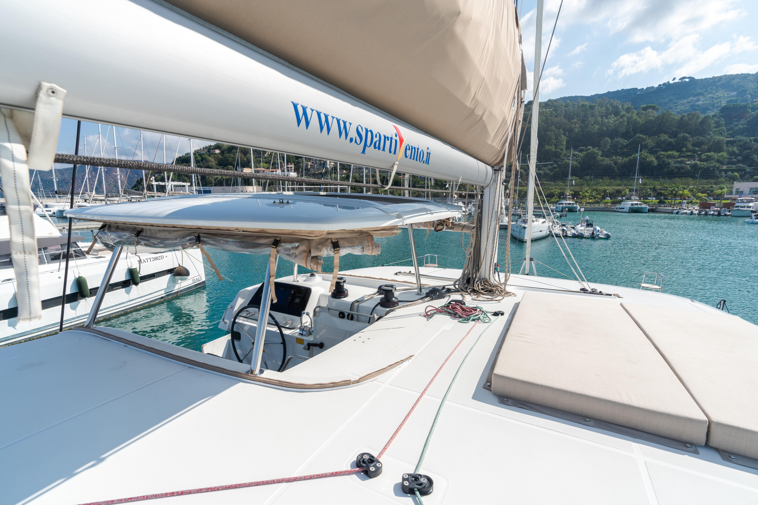 Photo #3 - Lagoon 42 (Ferd - Premium line) in Capo d'Orlando - 7861