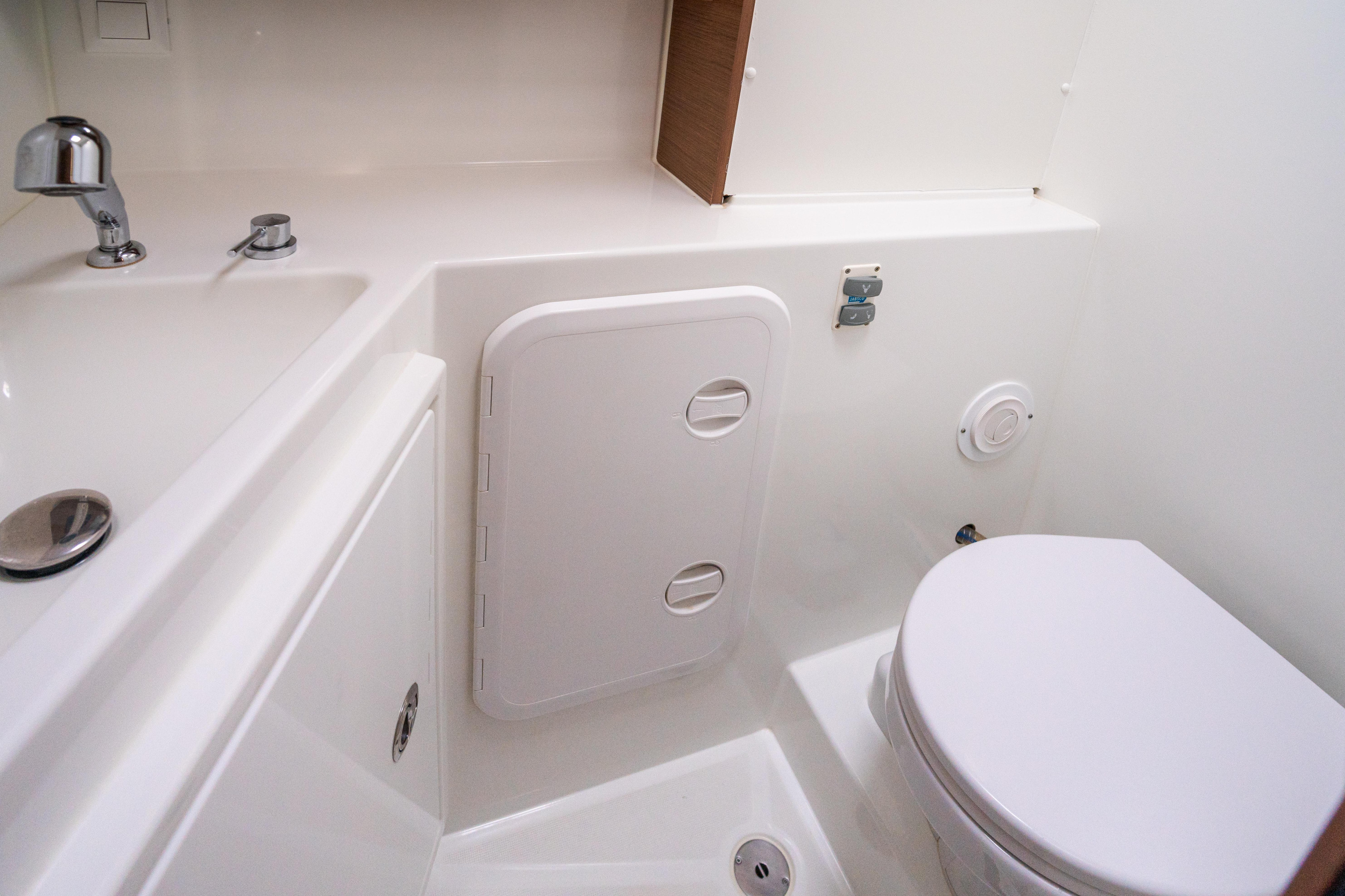 Photo #11 - Lagoon 42 (Gelsomino - Comfort line) en Castiglioncello - 25309