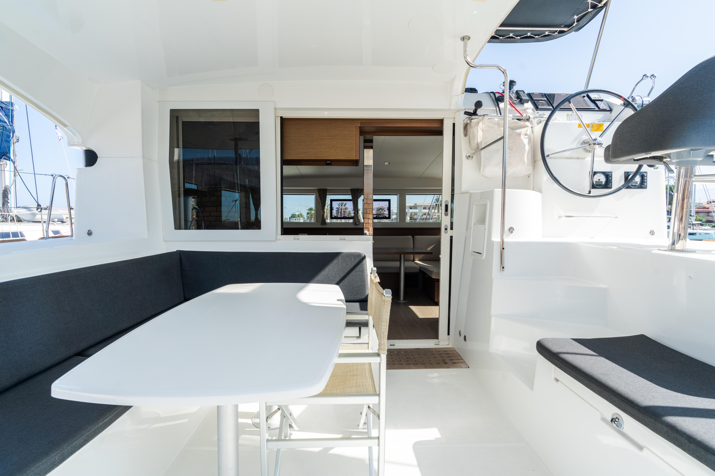 Photo #16 - Lagoon 40 (Nereo - Standard line) in Portorosa - 24559