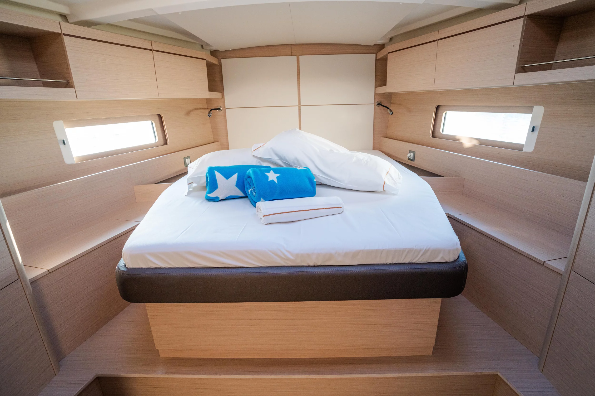 Oceanis 46.1 (bunk cab) (Persefone - Comfort line)  - 10