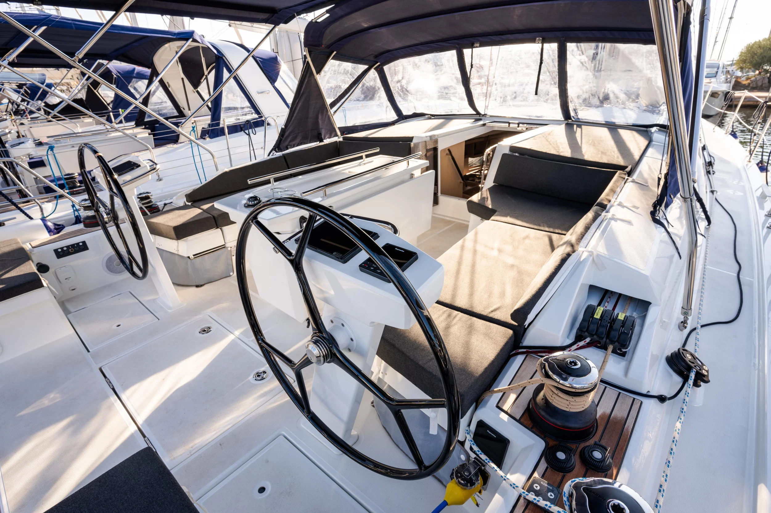 Oceanis 46.1 (bunk cab) (Persefone - Comfort line)  - 15