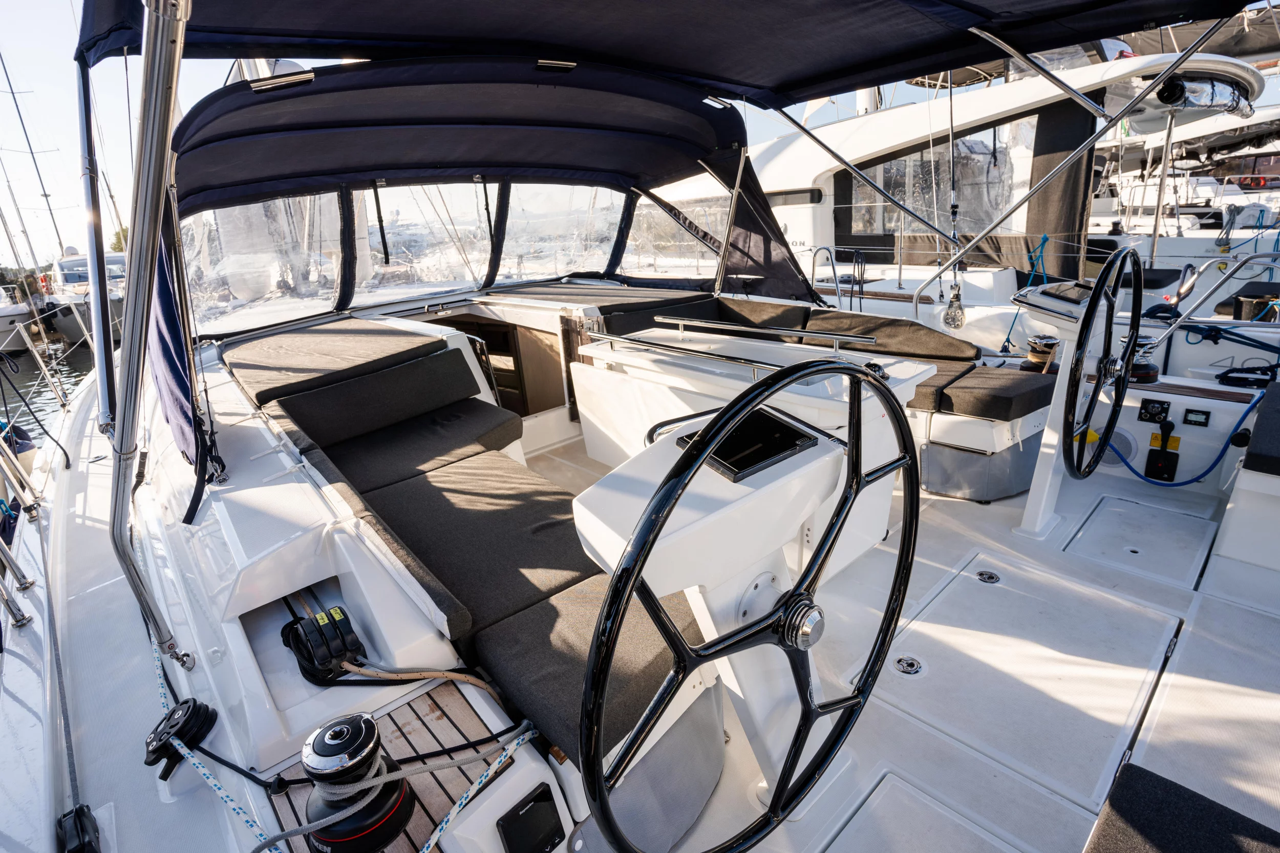 Oceanis 46.1 (bunk cab) (Persefone - Comfort line)  - 2