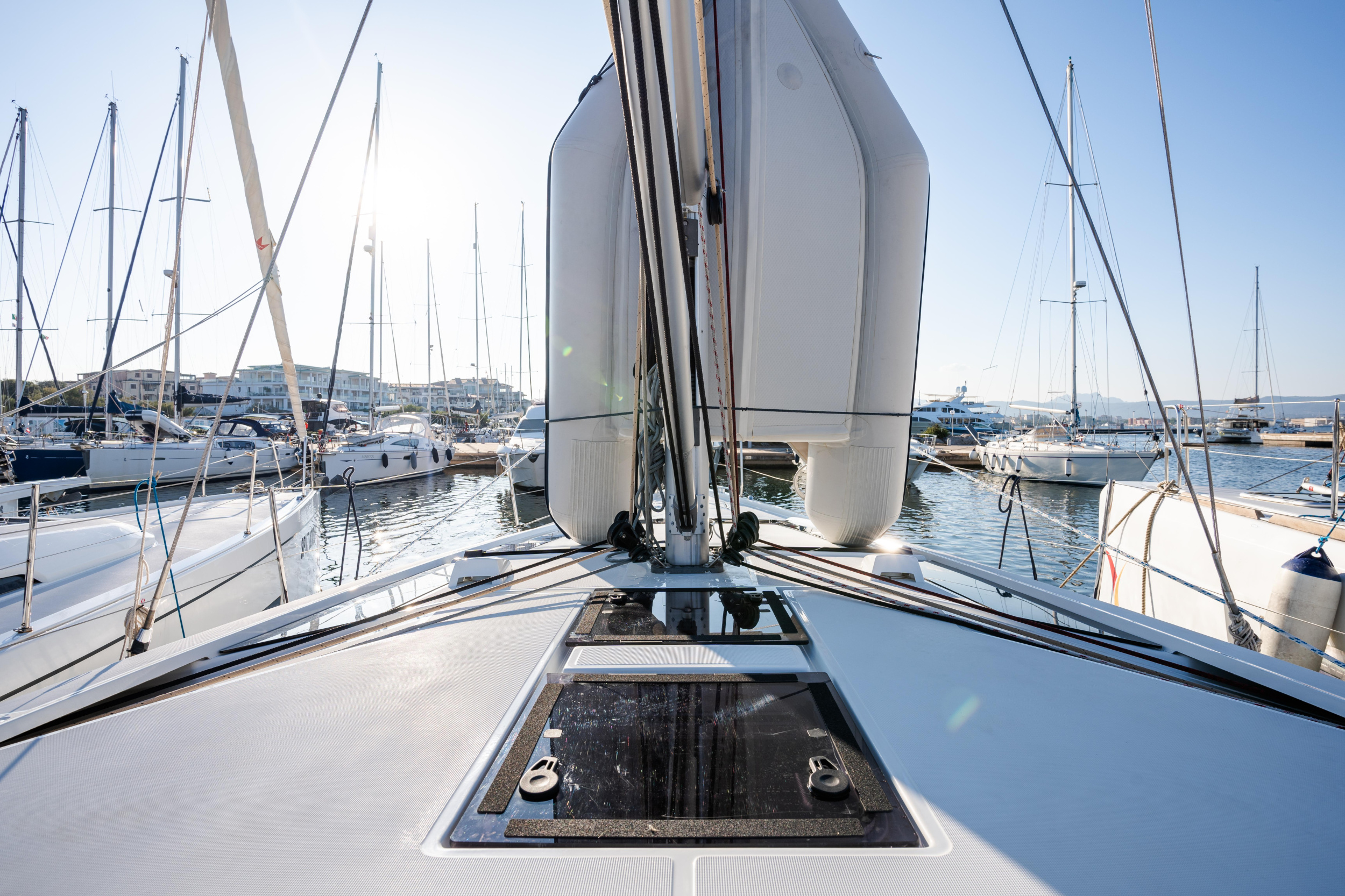 Photo #2 - Oceanis 46.1 (bunk cab) (Persefone - Comfort line) en Olbia - 8790