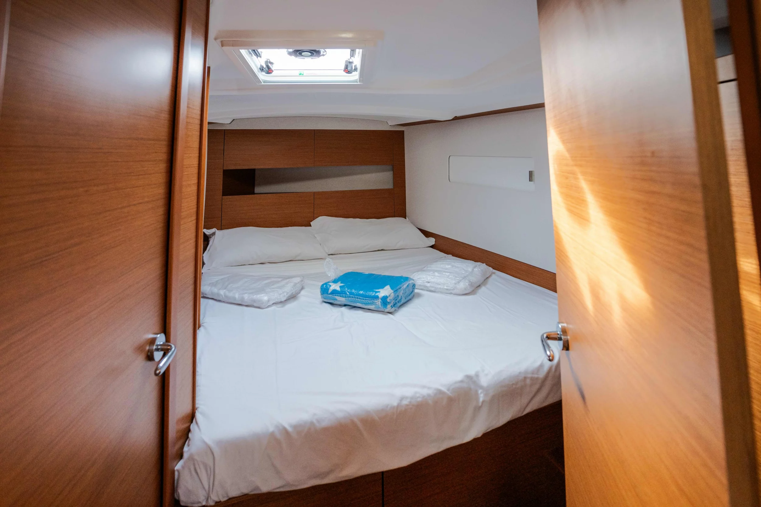 Sun Odyssey 410 (Pheia - Comfort line)  - 6