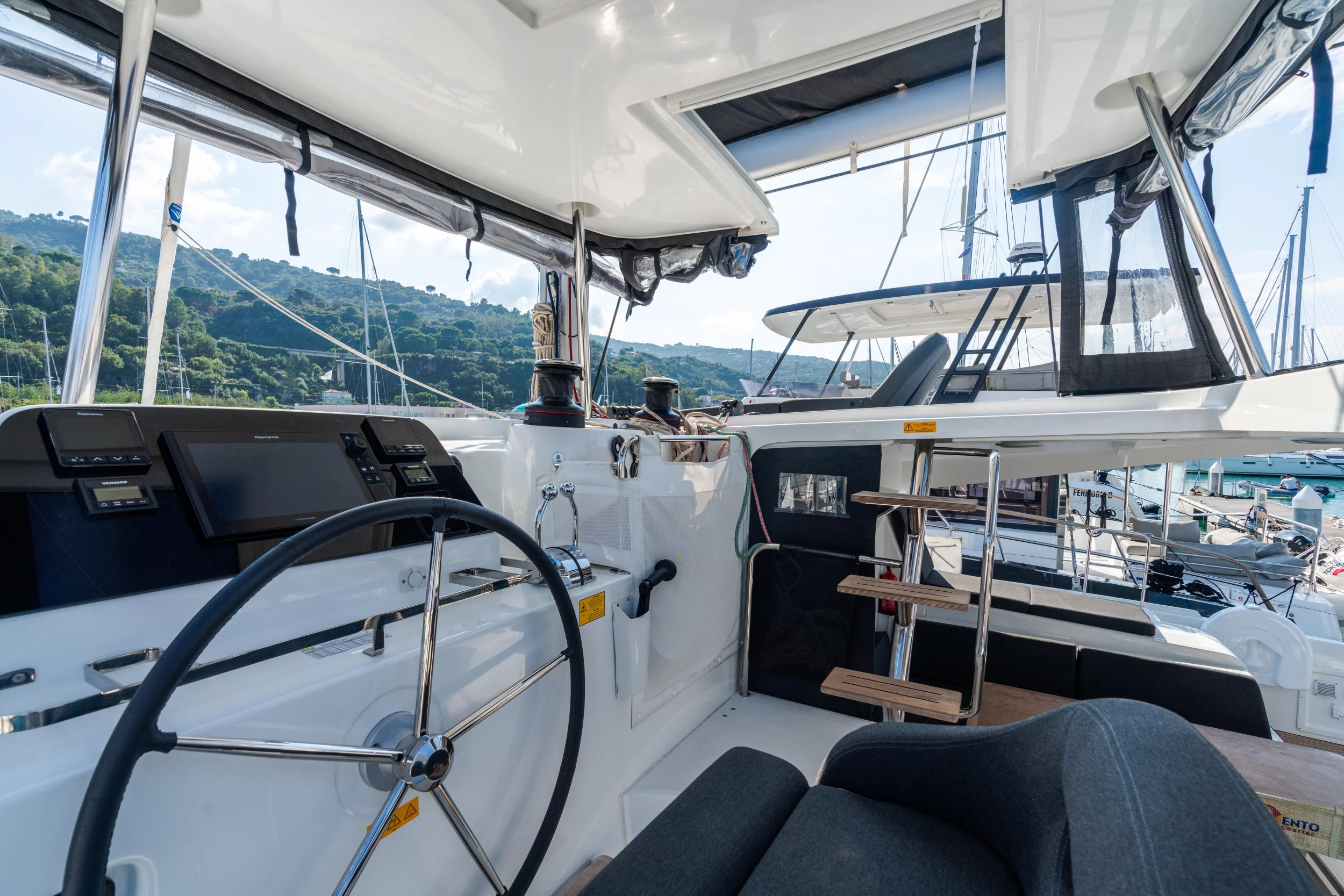 Lagoon 42 (Sirius - Premium line)  - 11