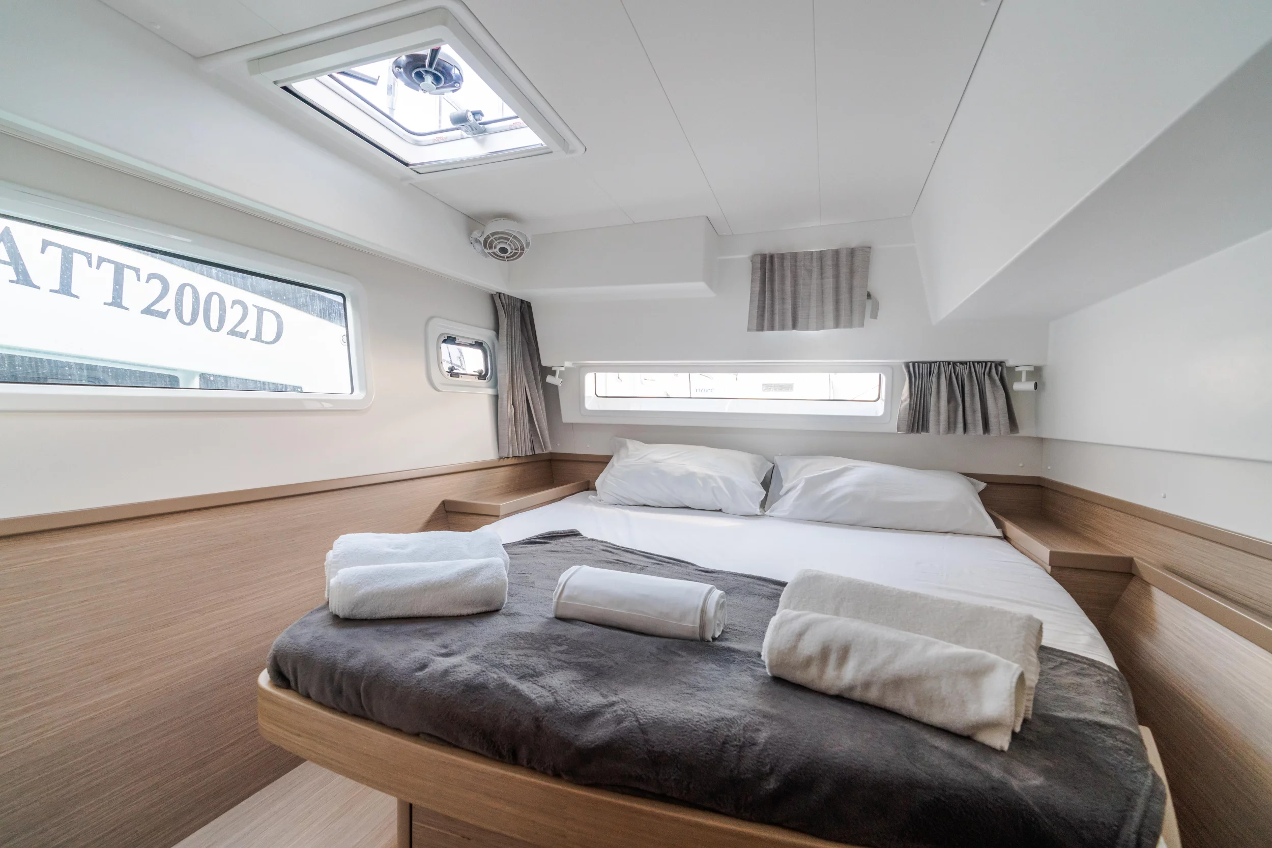 Lagoon 42 (Sirius - Premium line)  - 1