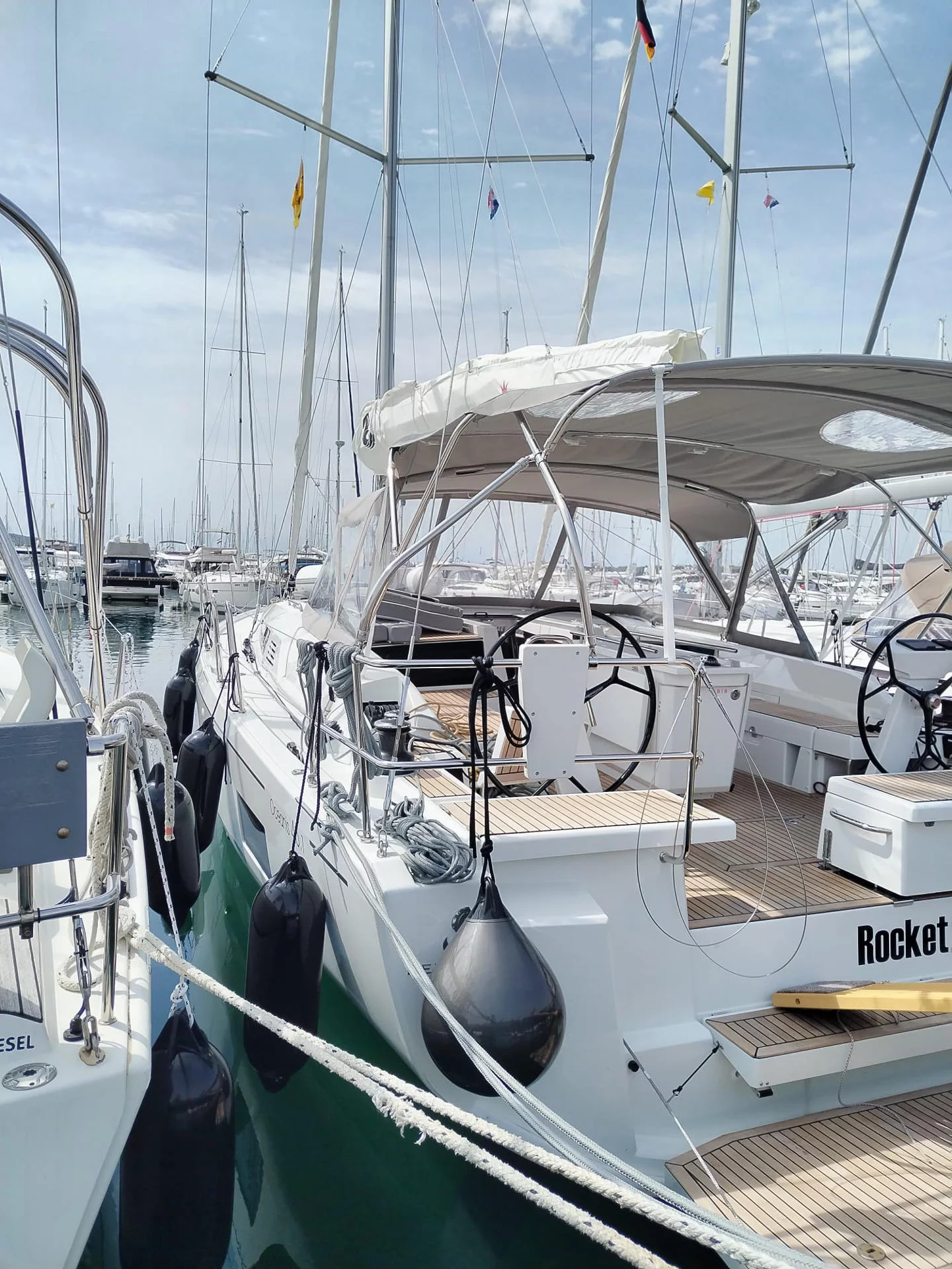 Oceanis 46.1 (ROCKET)  - 25