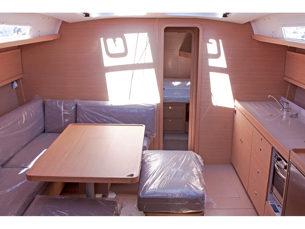 Dufour 460 Grand Large (Vaiana) Interior image - 2
