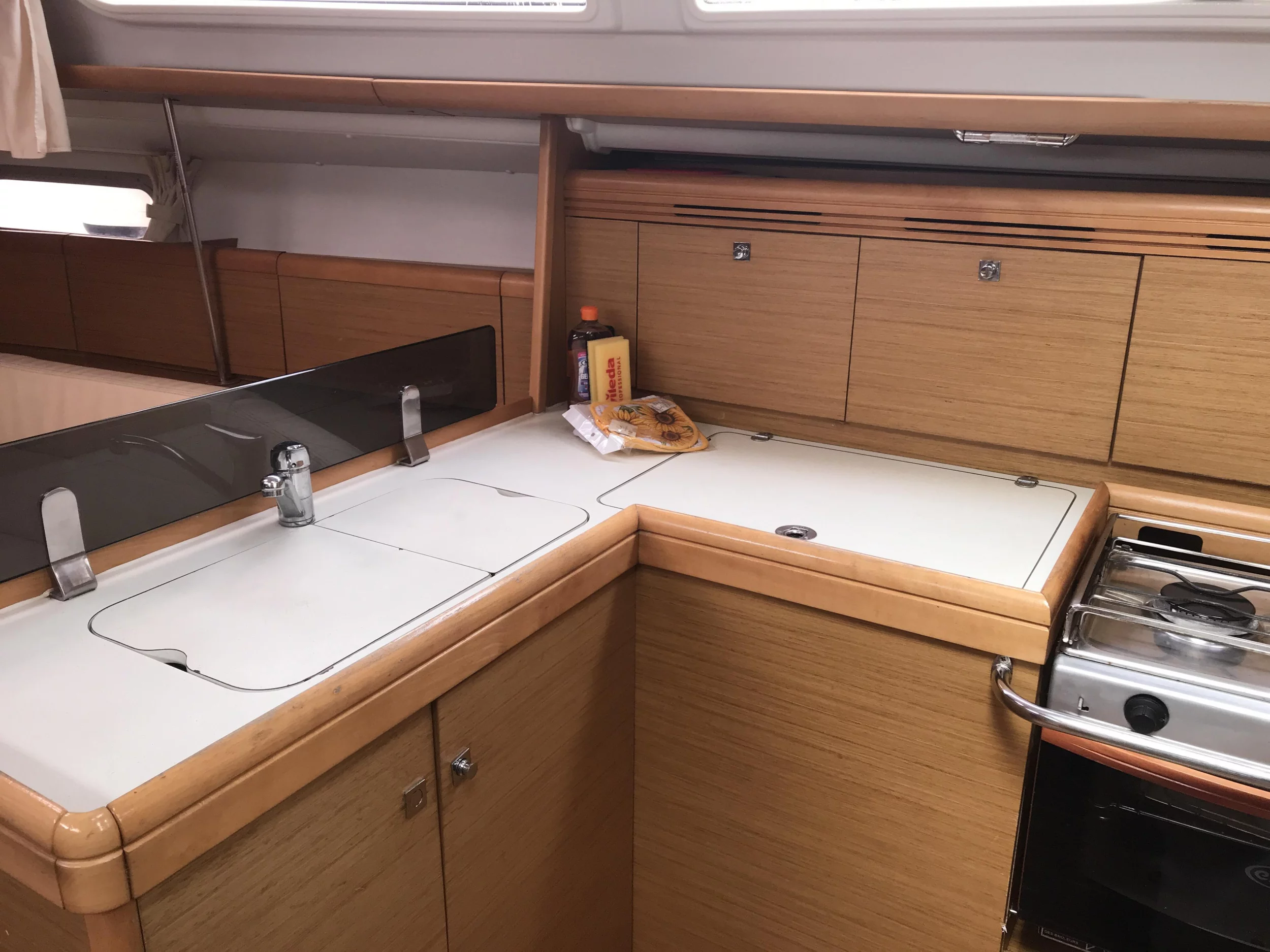 Sun Odyssey 36i (Lyra)  - 8