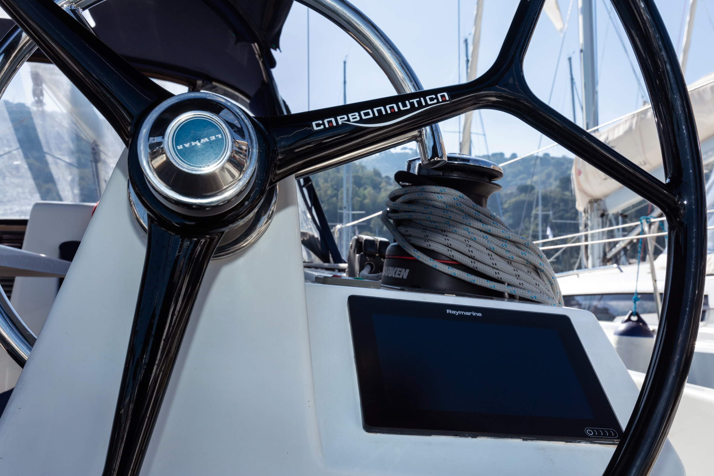 Photo #3 - Sun Odyssey 410 (Eumephe - Standard line) in Olbia - 23887