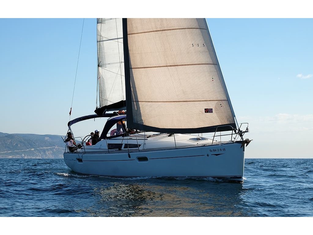 Photo #6 - Sun Odyssey 39i (MOoN) en Palamos - 25751